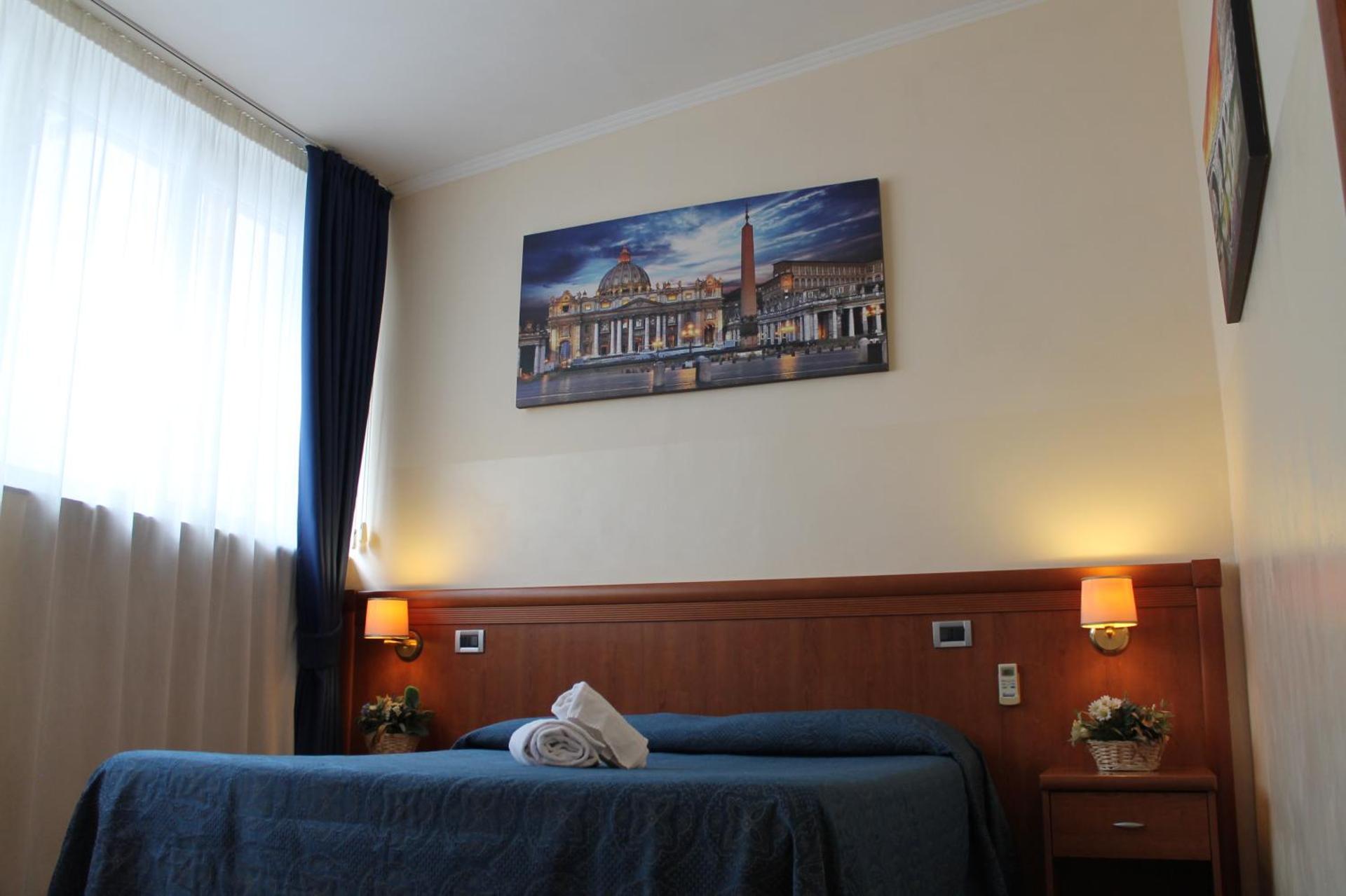 Nights In Rome - Photo 6