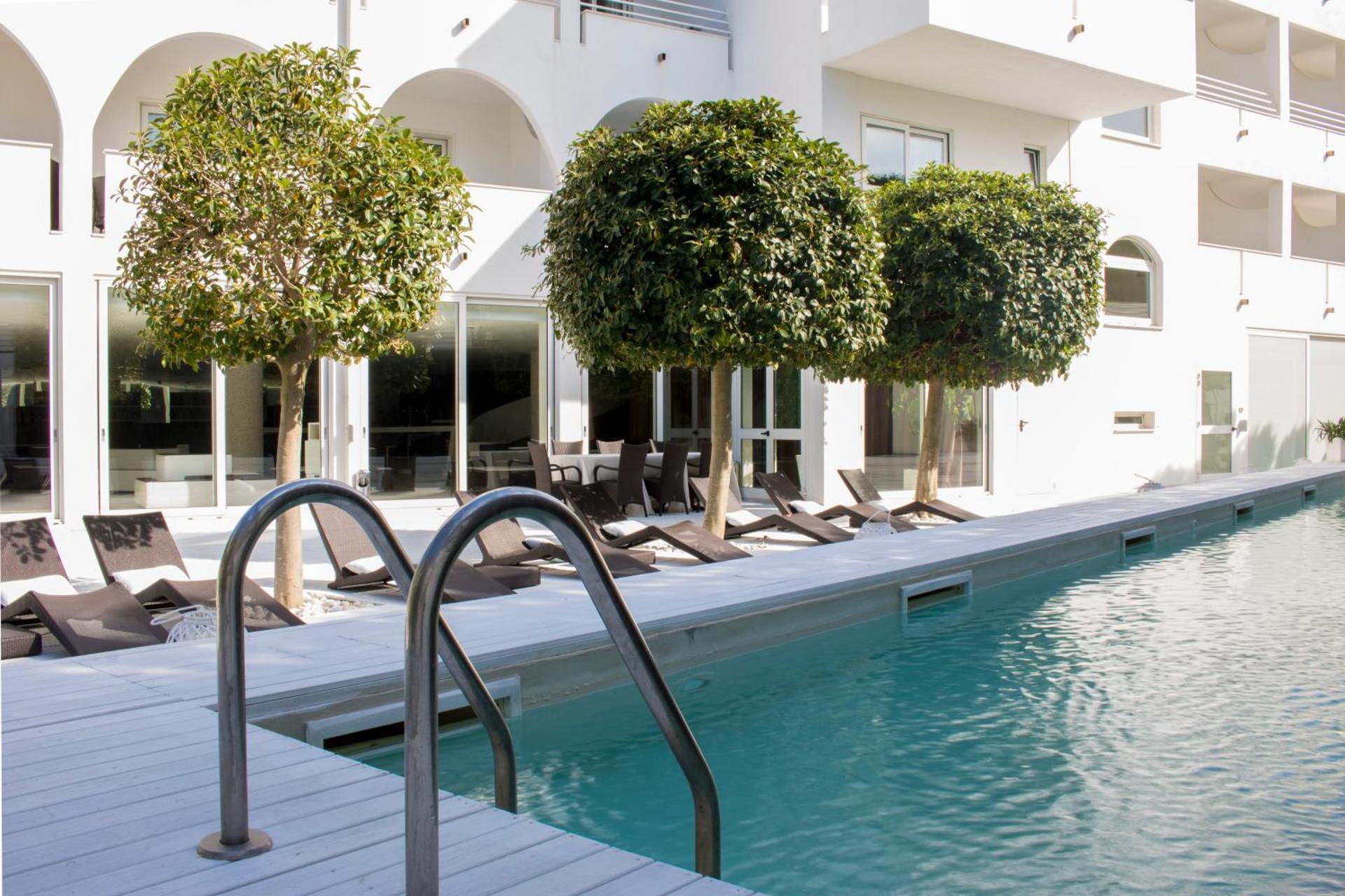 White Hotel - Photo 106