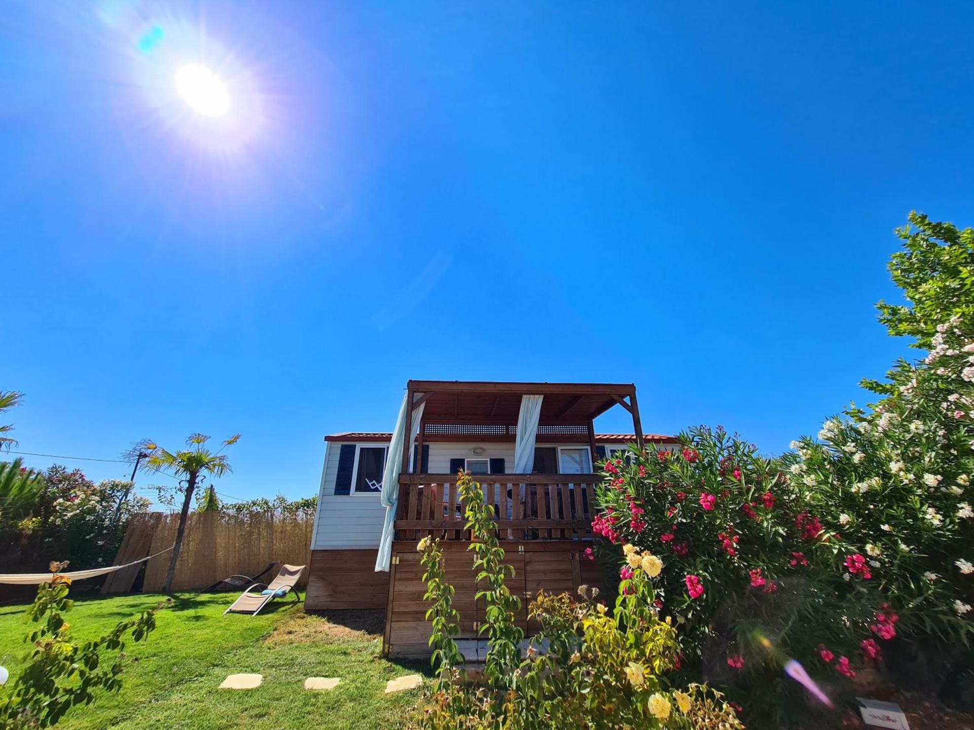 Villa Vravrona Tower & Suites - Photo 83
