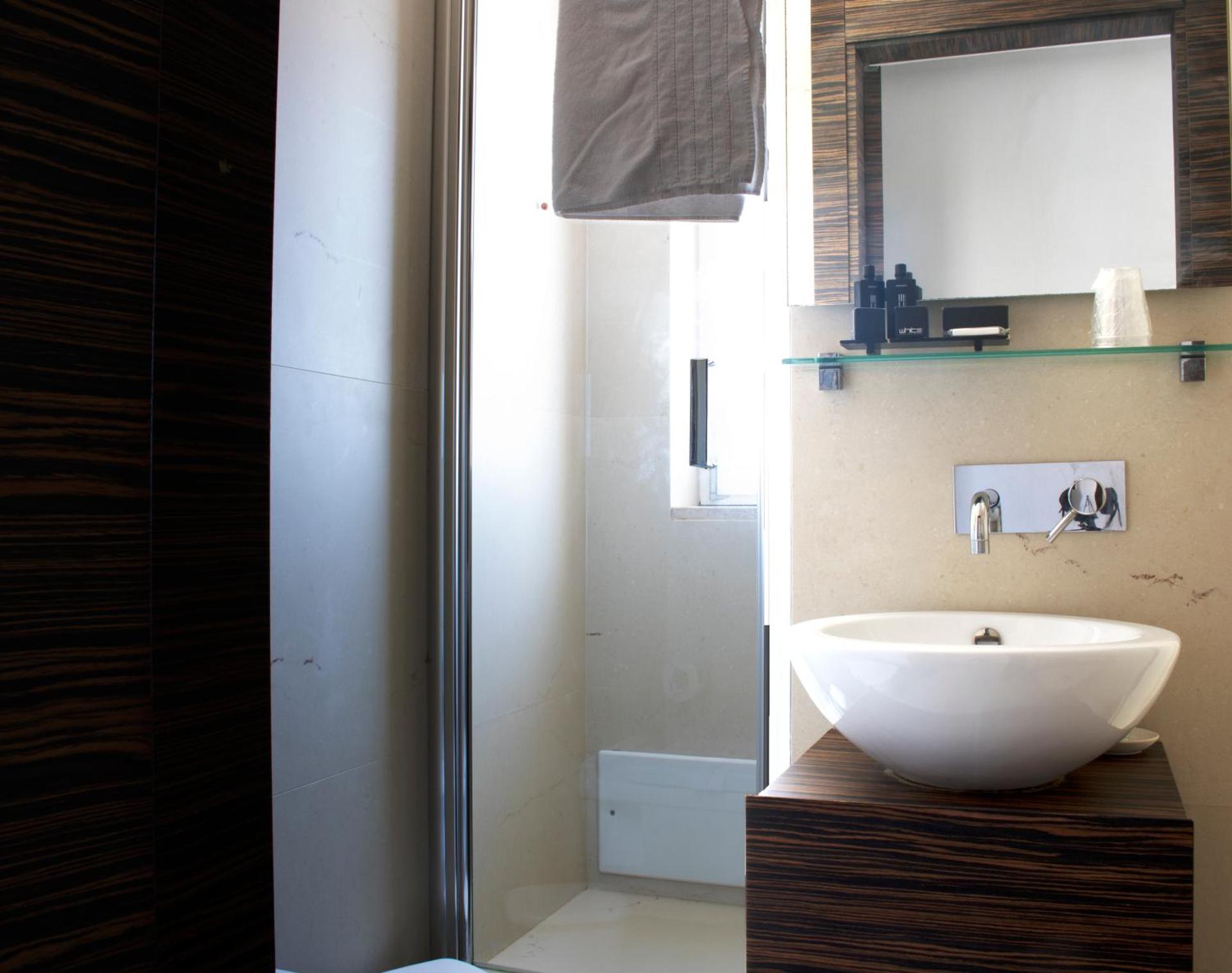 White Hotel - Photo 31