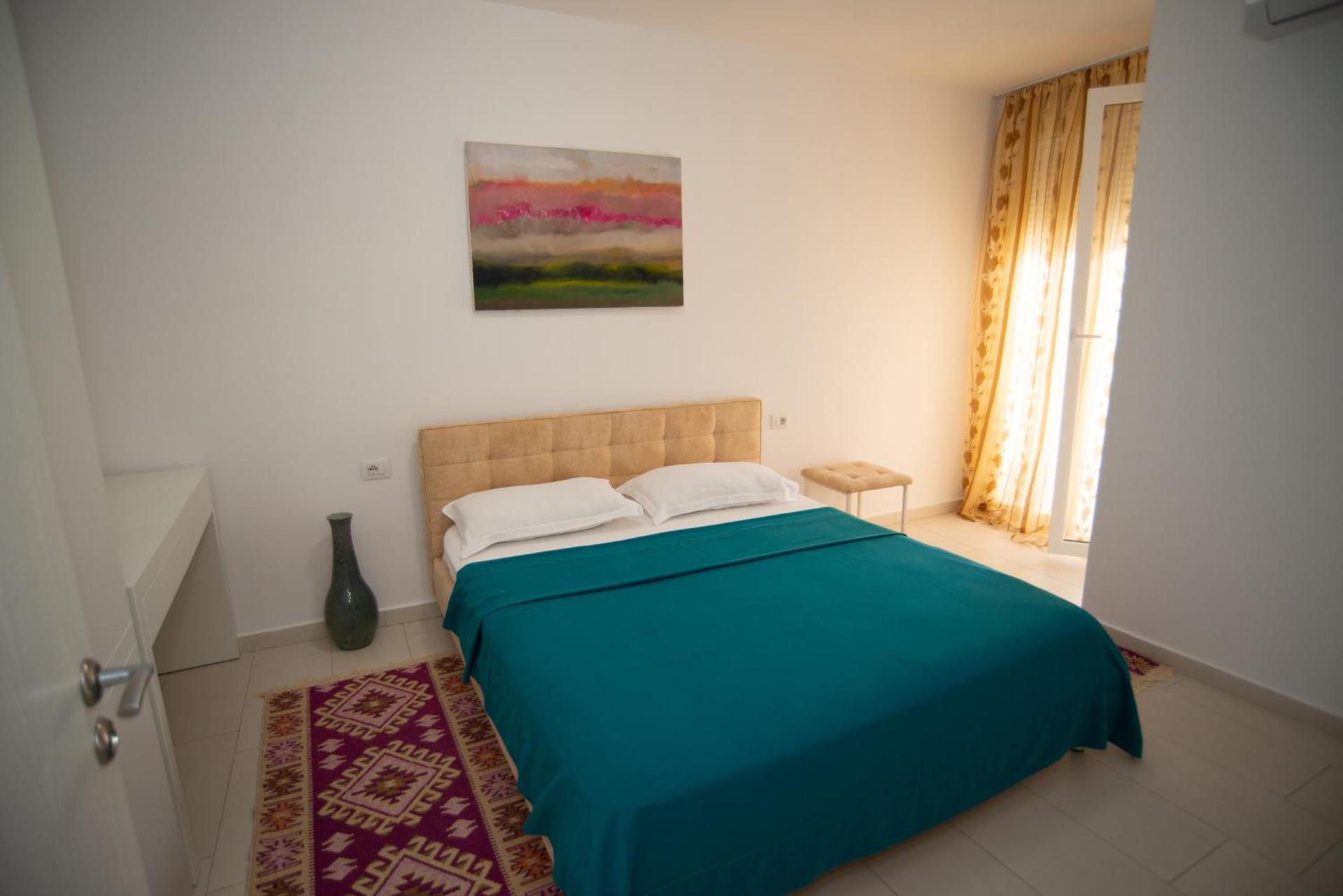 Bougainville Bay Apartments - Photo 5