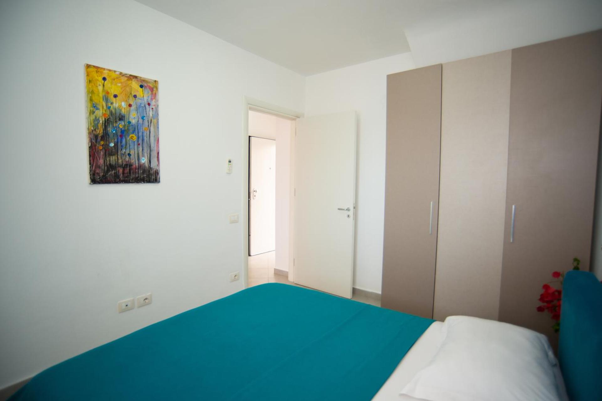 Bougainville Bay Apartments - Photo 21