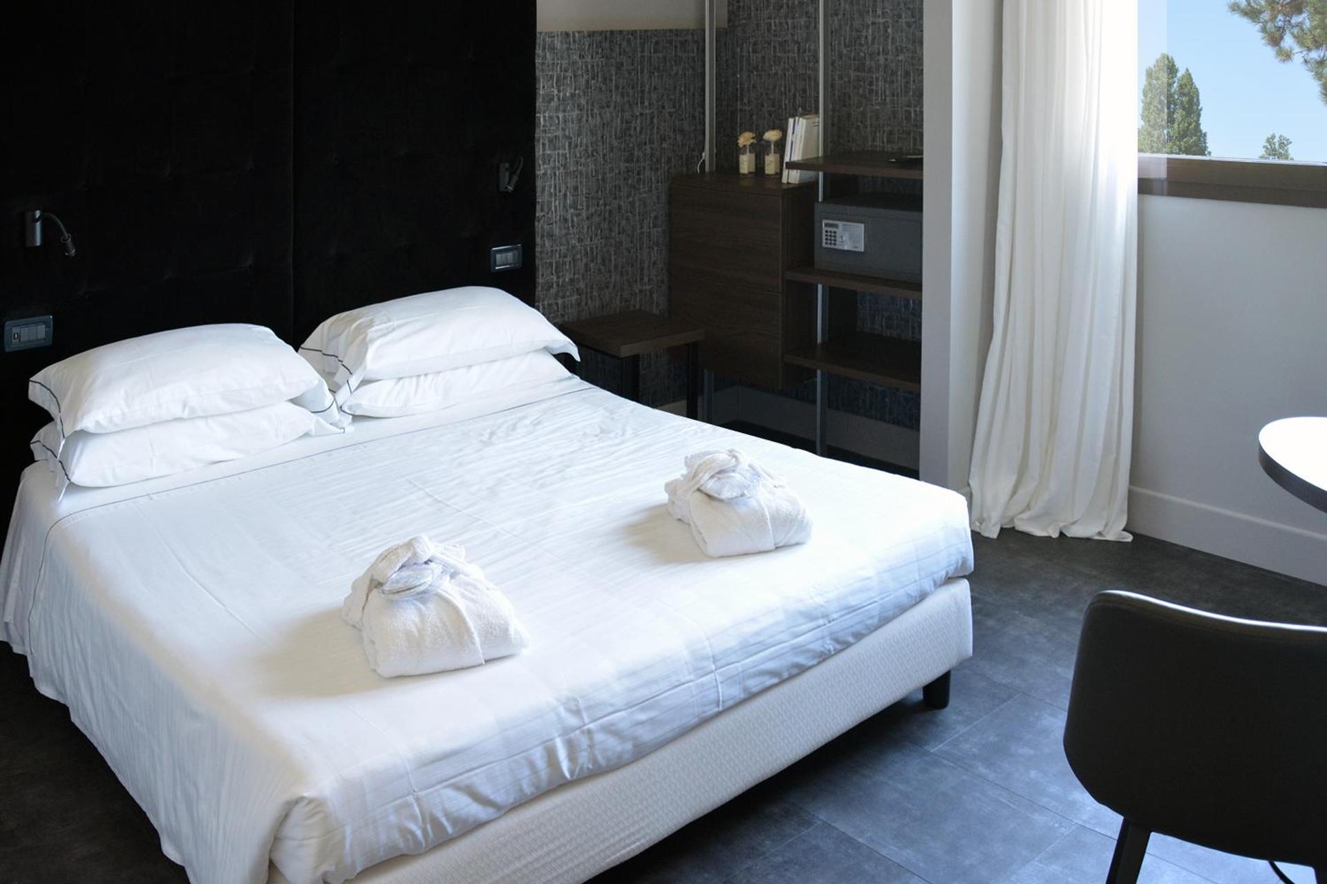 Anusca Palace Hotel - Photo 17