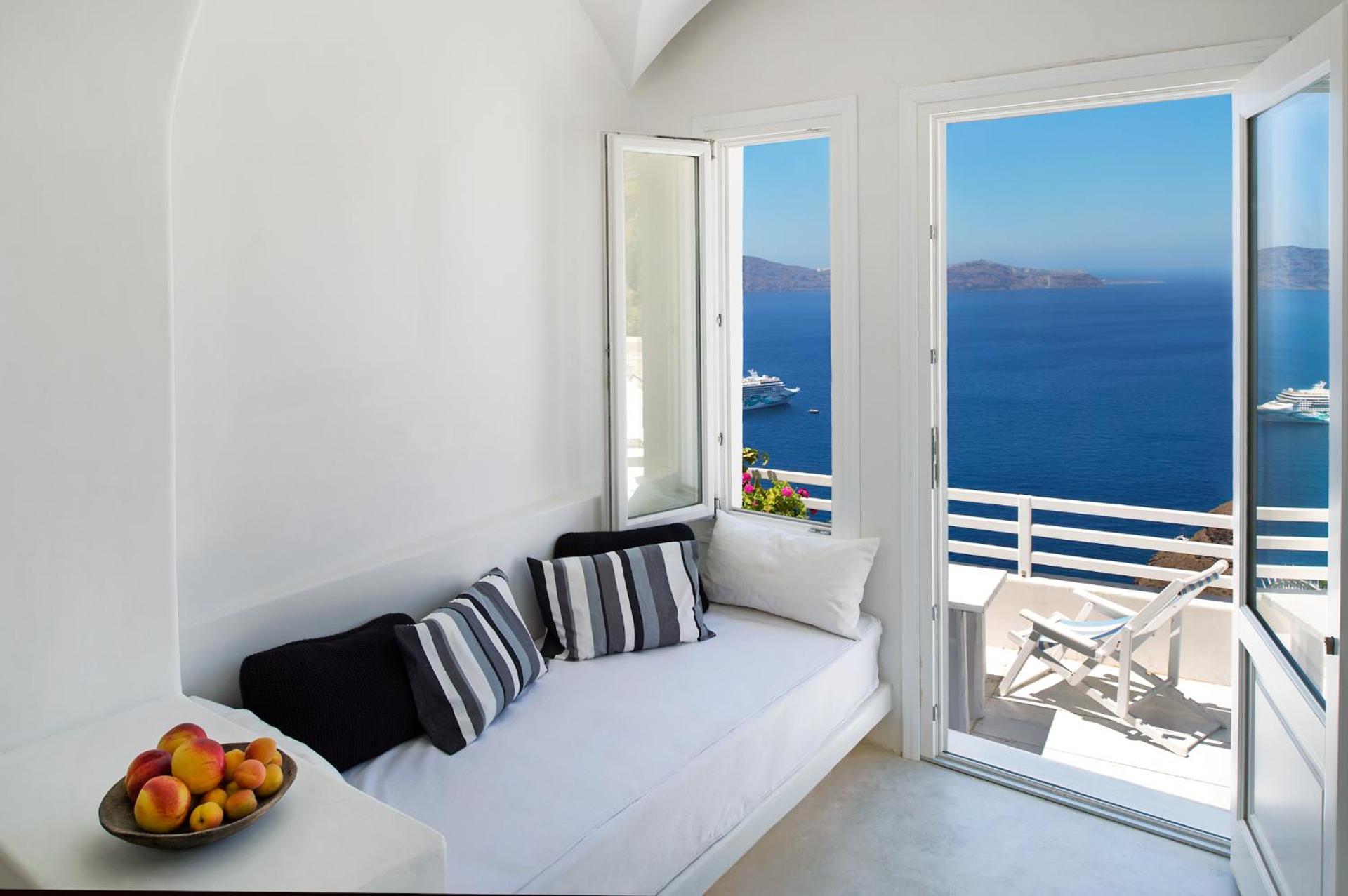 Porto Fira Suites - Photo 34