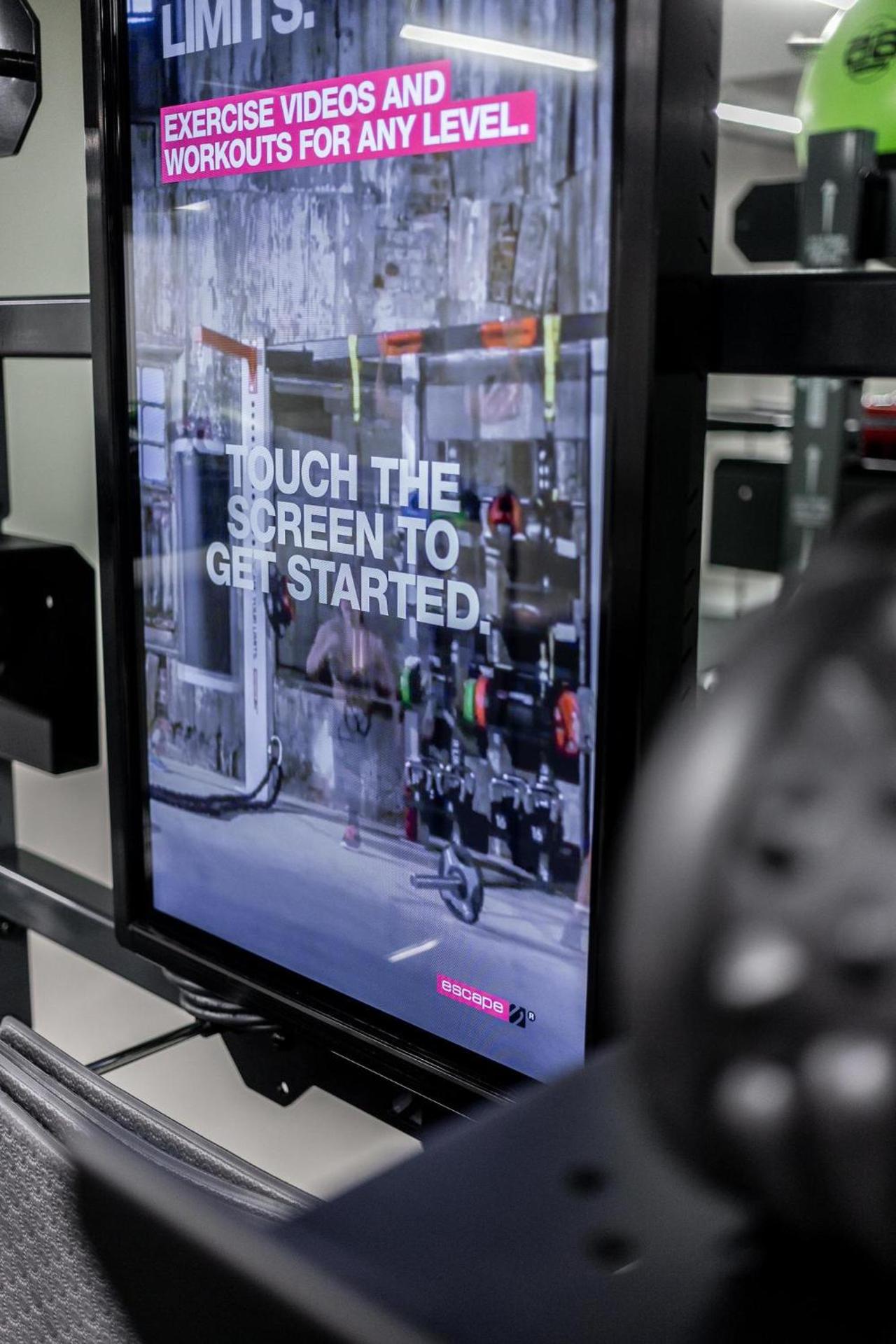 Kislak 405 Luxurious 1BR Retreat Above the City - Photo 12