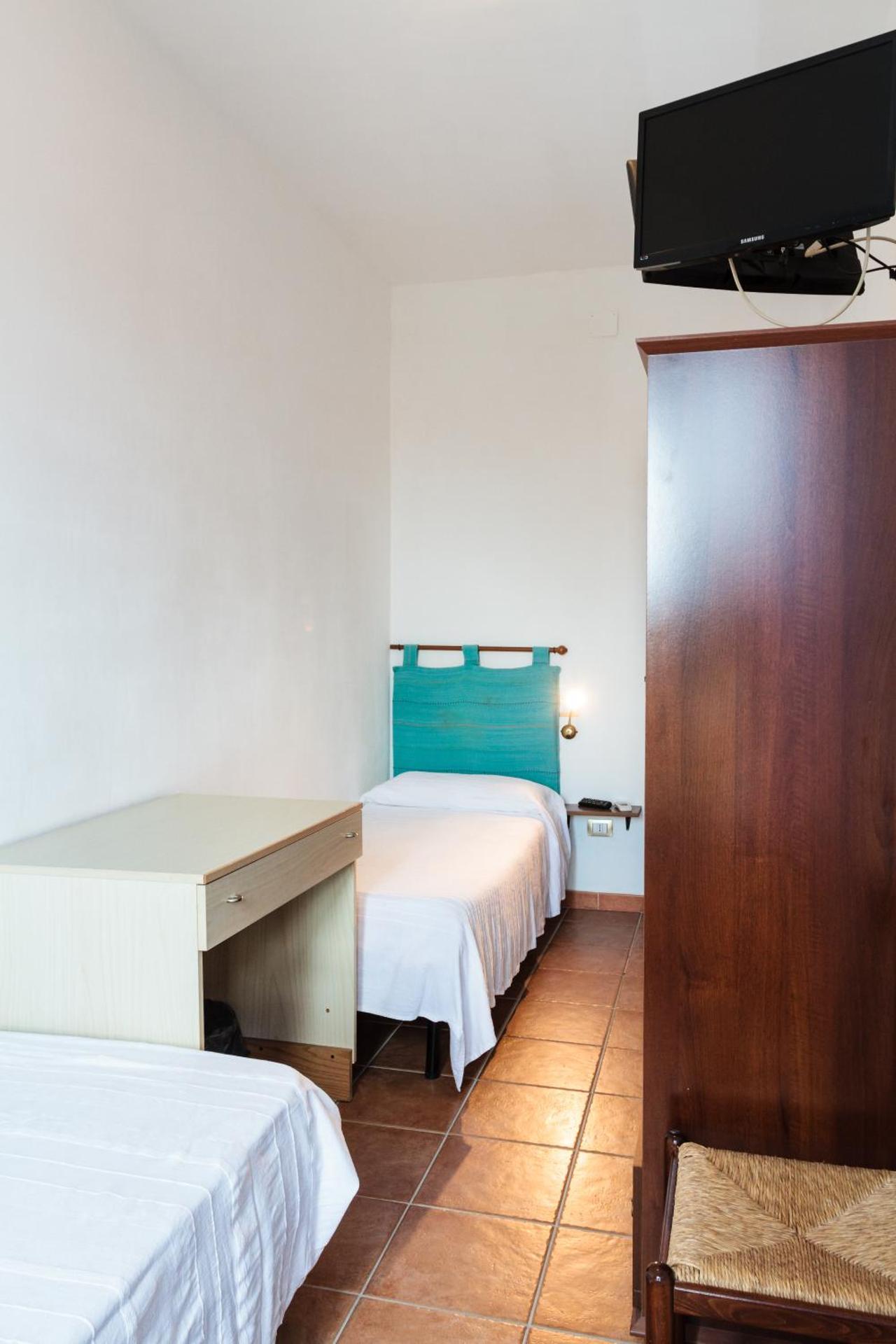 La Mezzanella Guesthouse - Photo 18