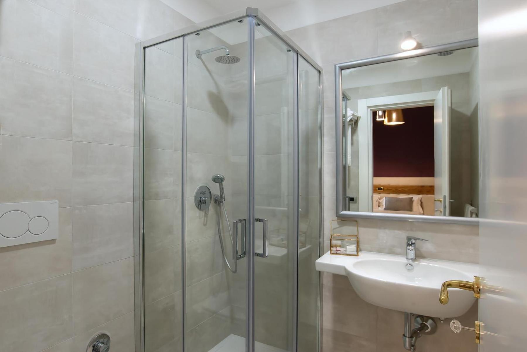 Hotel Paba - Photo 71