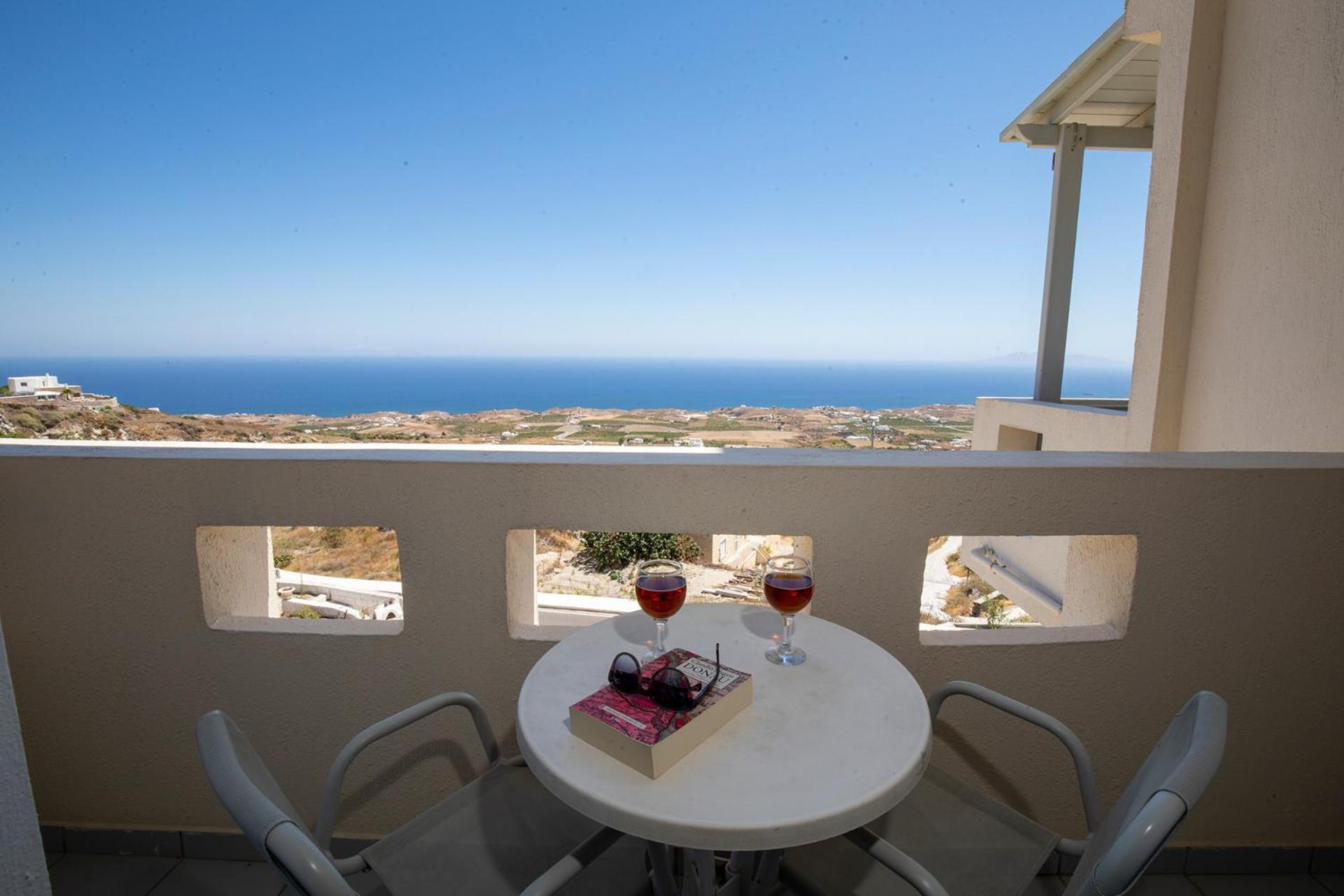 Erato Apartments - Photo 12