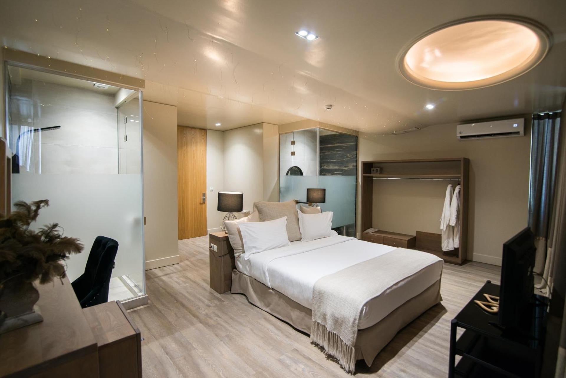 Mikelina Boutique Hotel - Photo 64