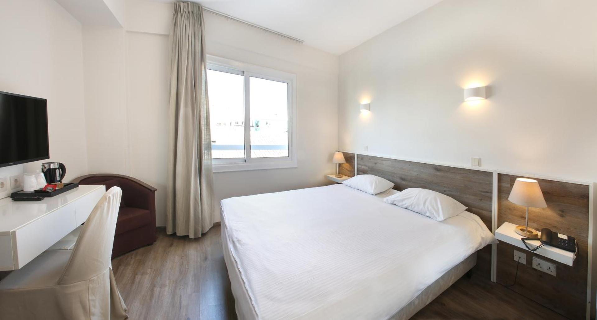 Centrum Hotel - City Center - Photo 17