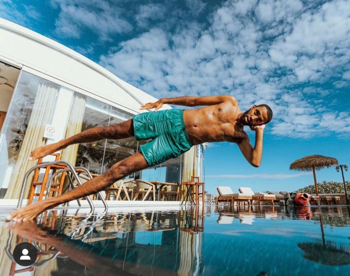 Villa Manos Hotel - Photo 48