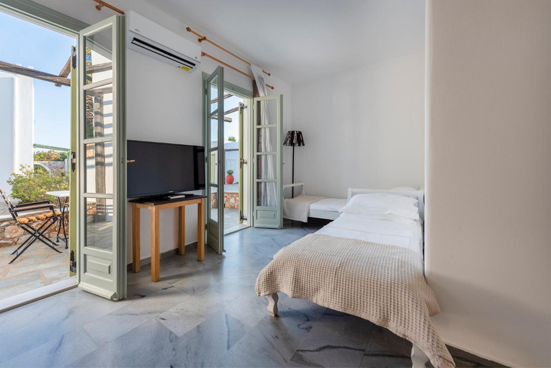 Parosland Hotel - Photo 55