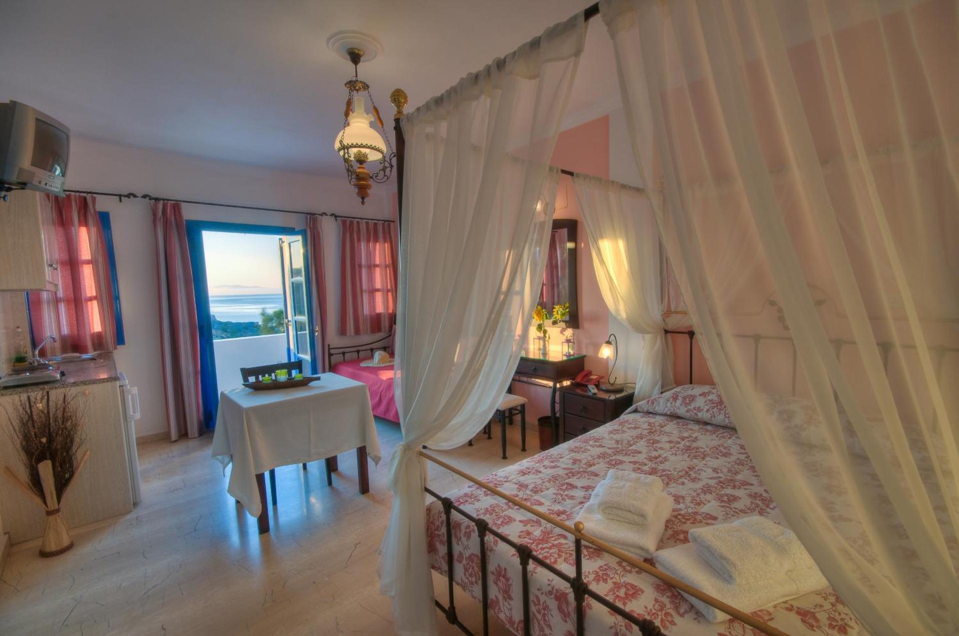 Artemis Village - Photo 22