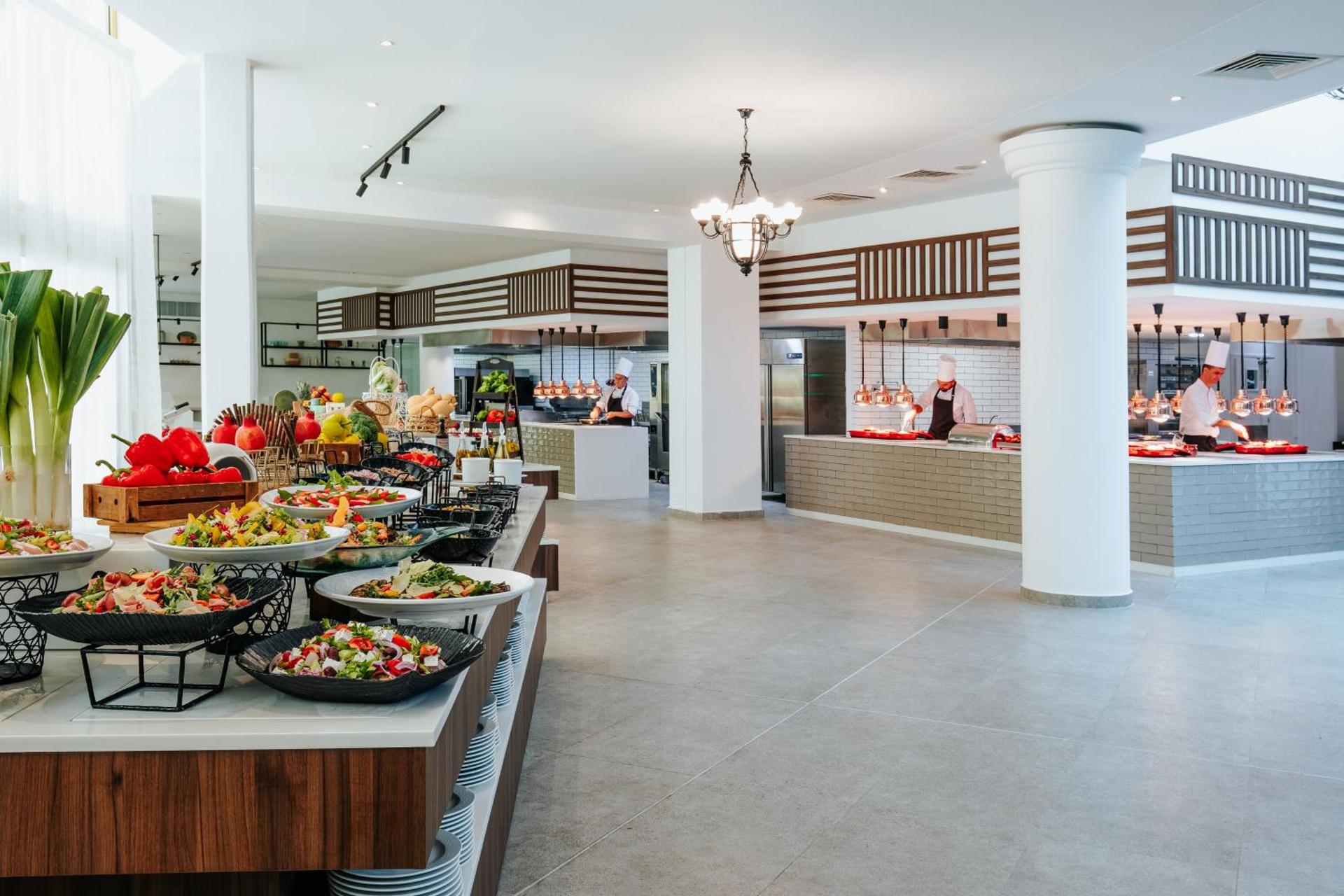 Louis Imperial Beach - Photo 73