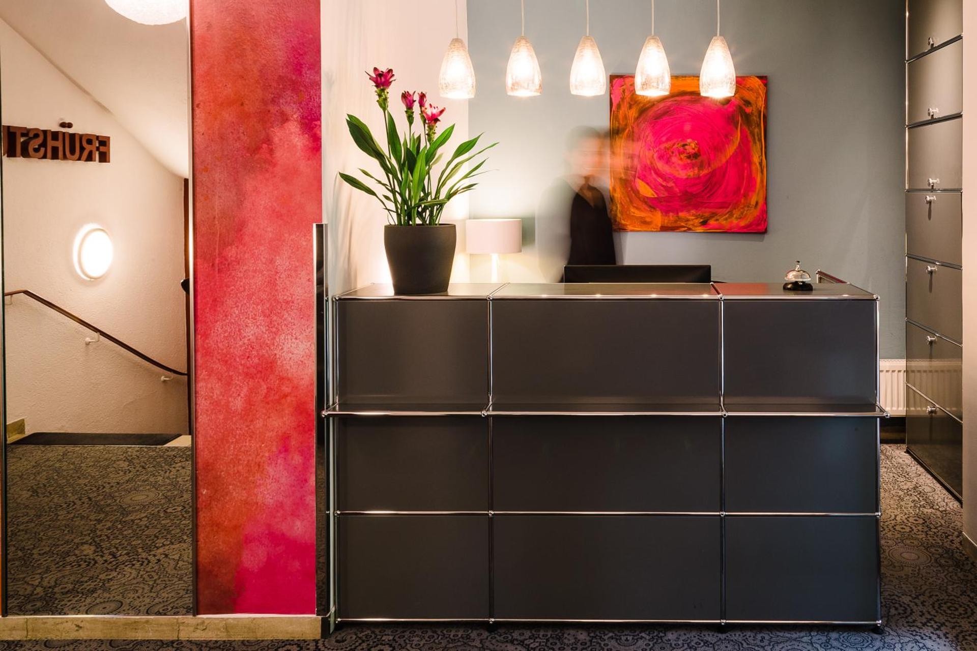 Hotel Villa Solln - free parking - Photo 2