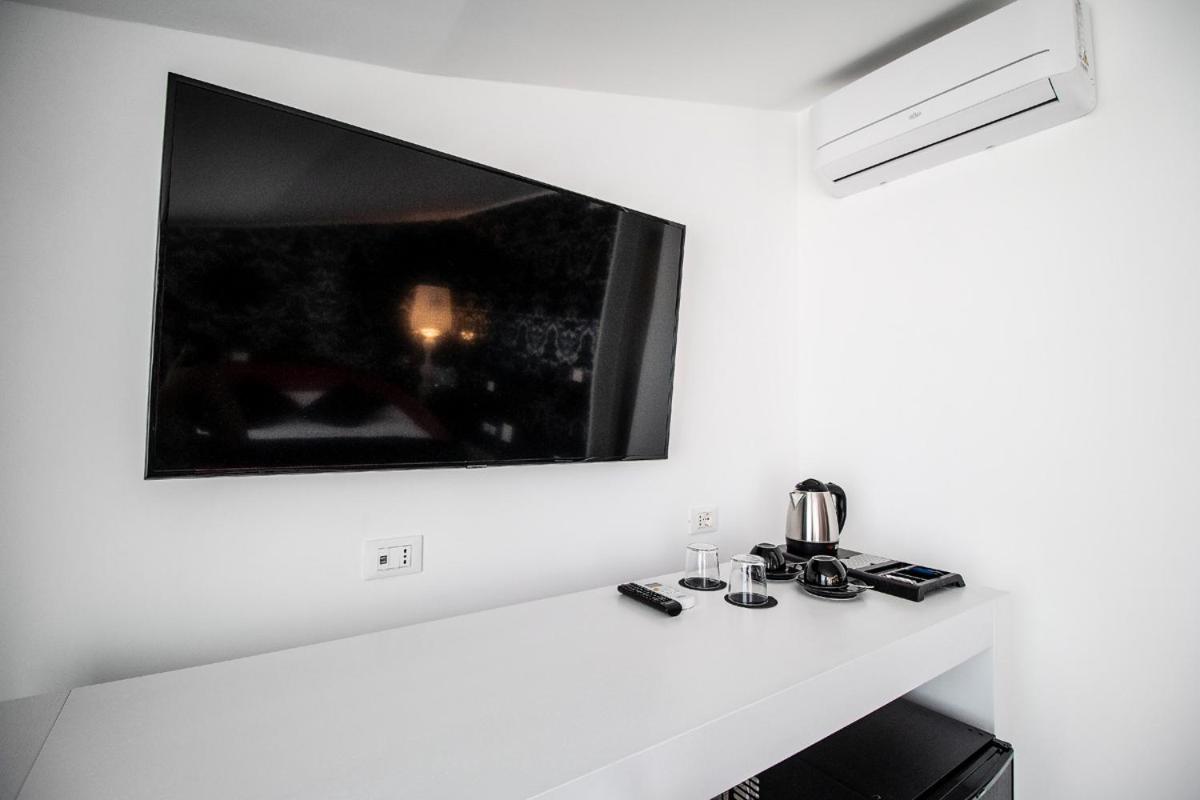 Hotel La Compagnia Del Viaggiatore - Photo 21