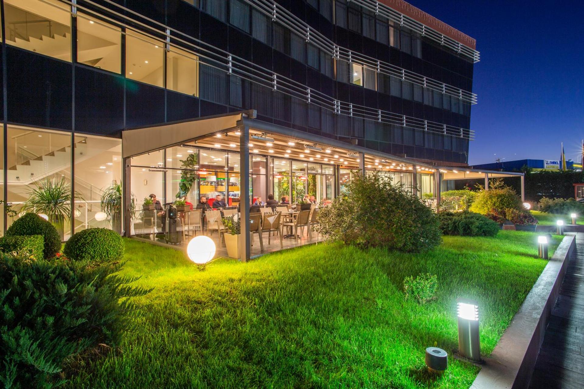 Best Western Premier Ark Hotel - Photo 145