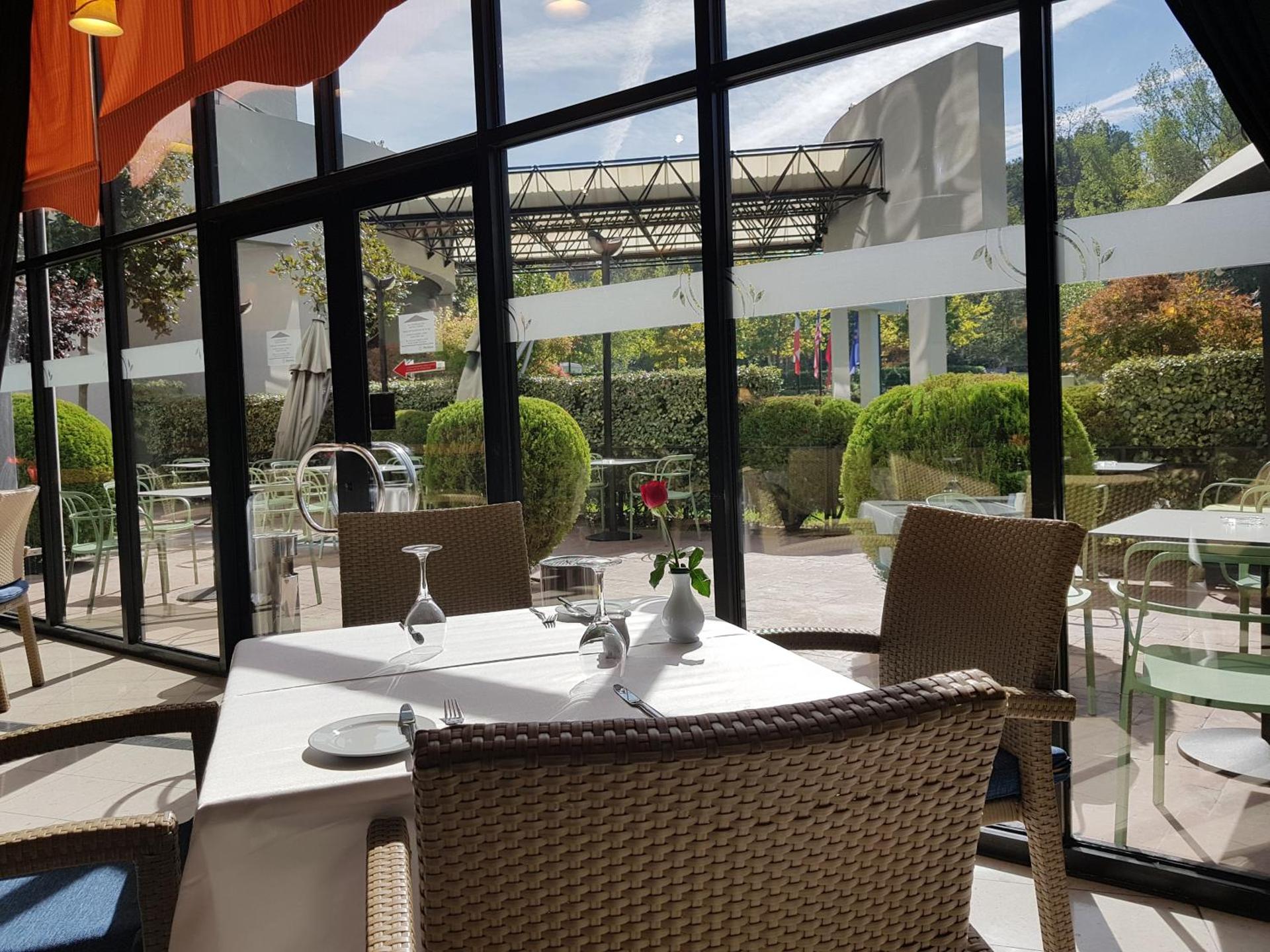 Mak Albania Hotel - Photo 48