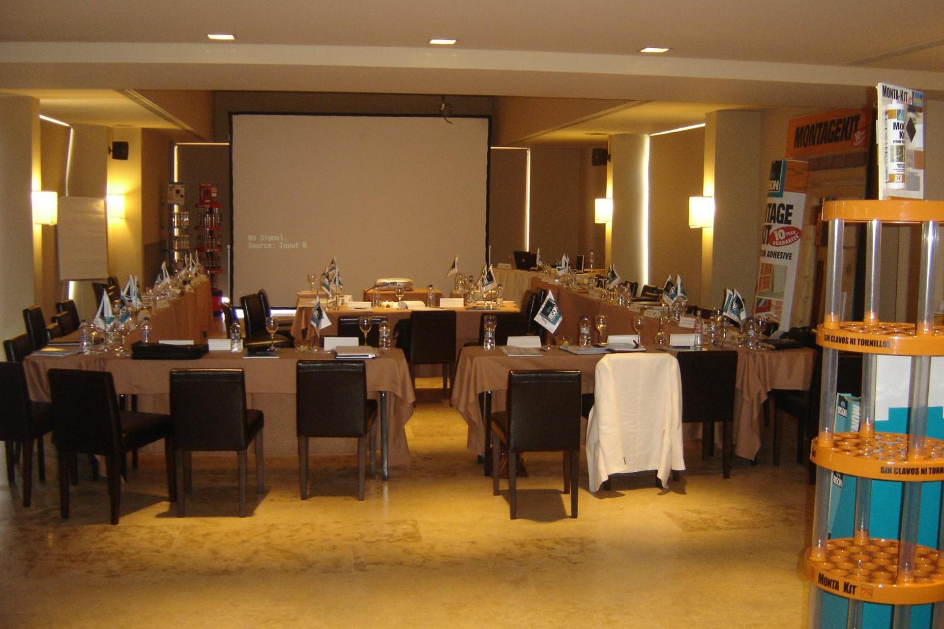 Aegeon Beach Hotel - Photo 91