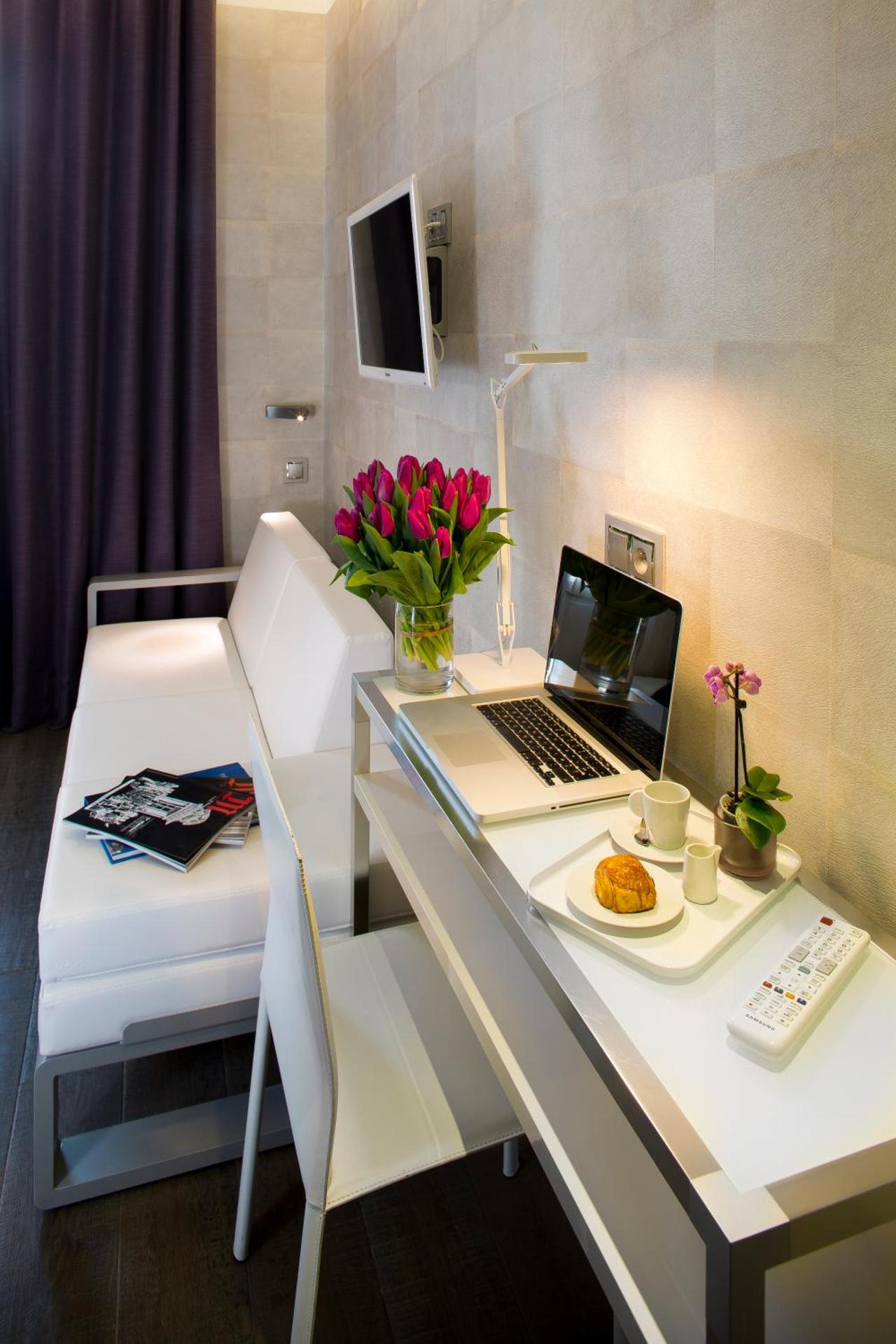 Hotel des Arceaux - Photo 55