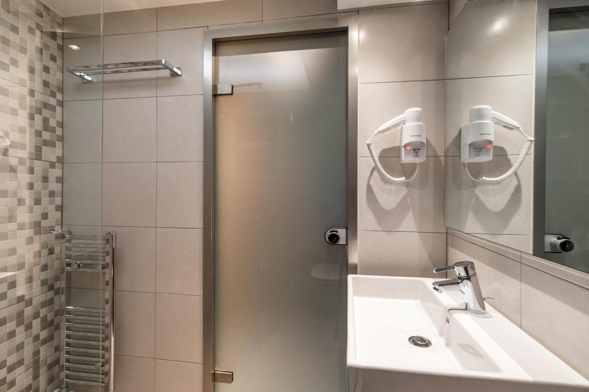 Xenophon Hotel - Photo 15