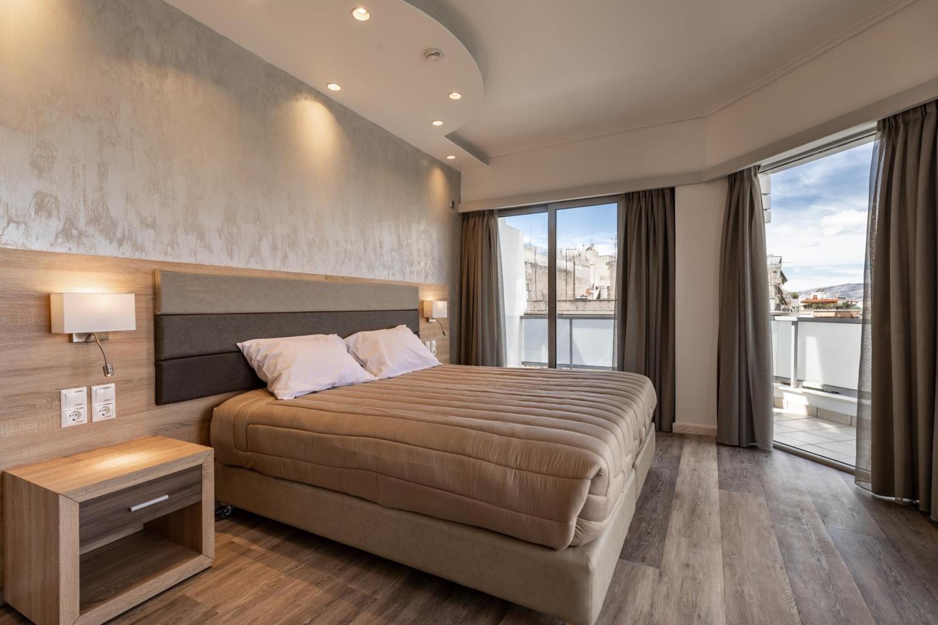 Xenophon Hotel - Photo 12