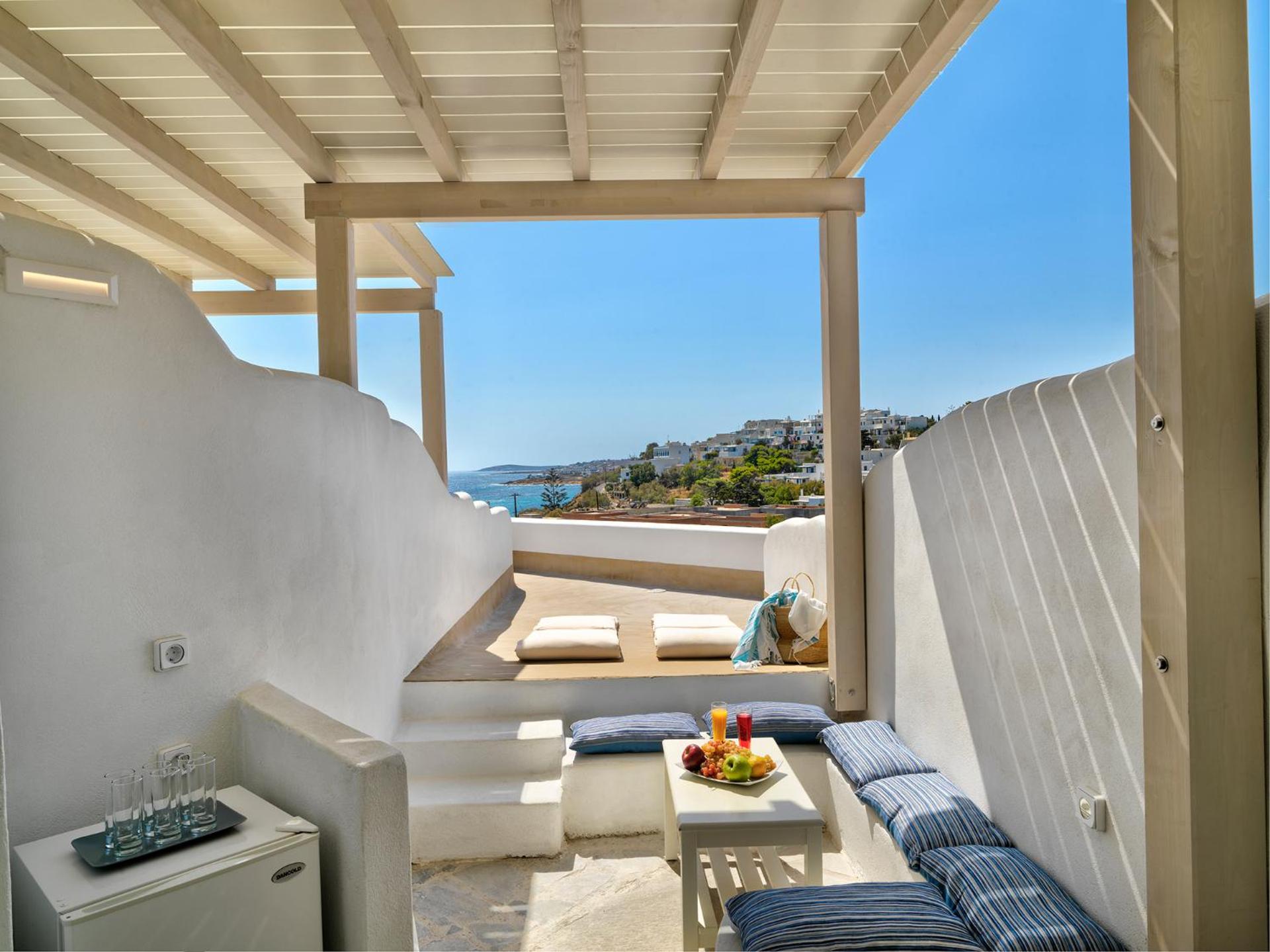 Aloni Hotel & Suites - Photo 40