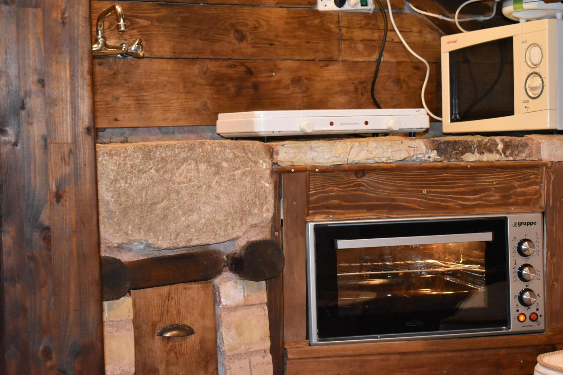 Small Stone Maisonette 1 - Photo 29