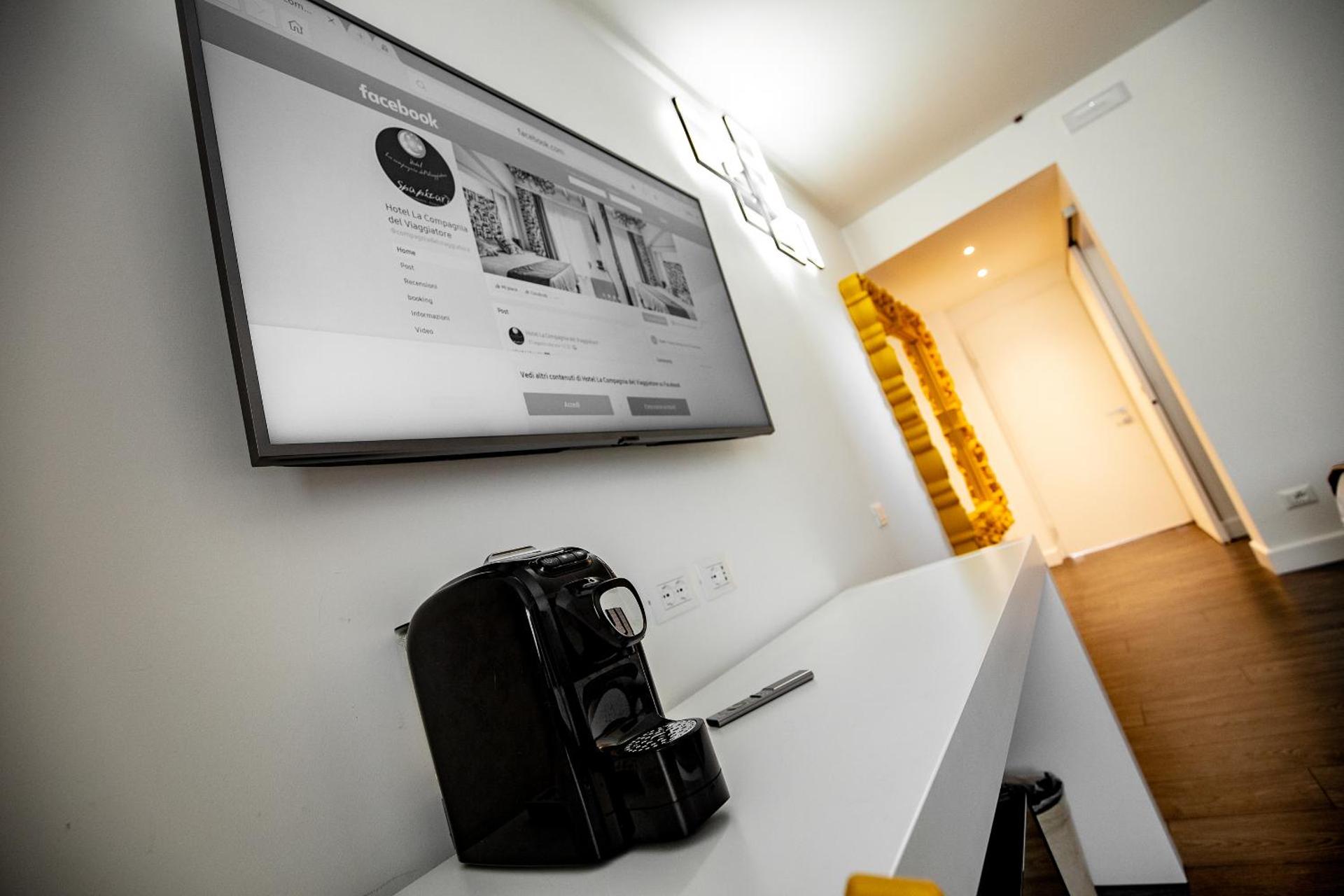 Hotel La Compagnia Del Viaggiatore - Photo 60