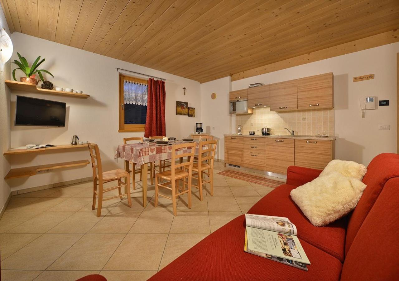 Two-Bedroom Apartment - Photo 2