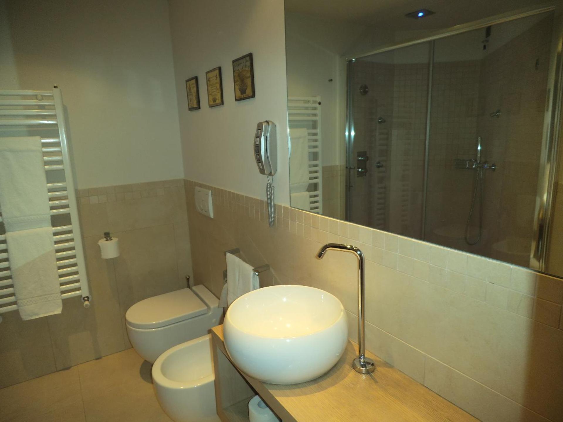 Hotel Ariston & Apartments - Photo 21