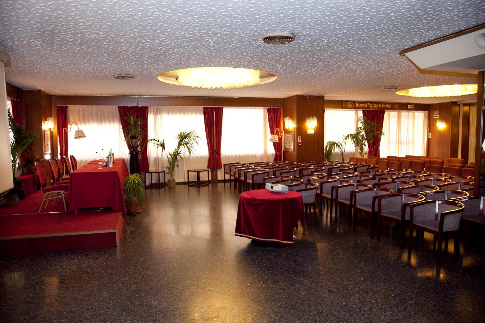 Hotel Royal Palace - Photo 37