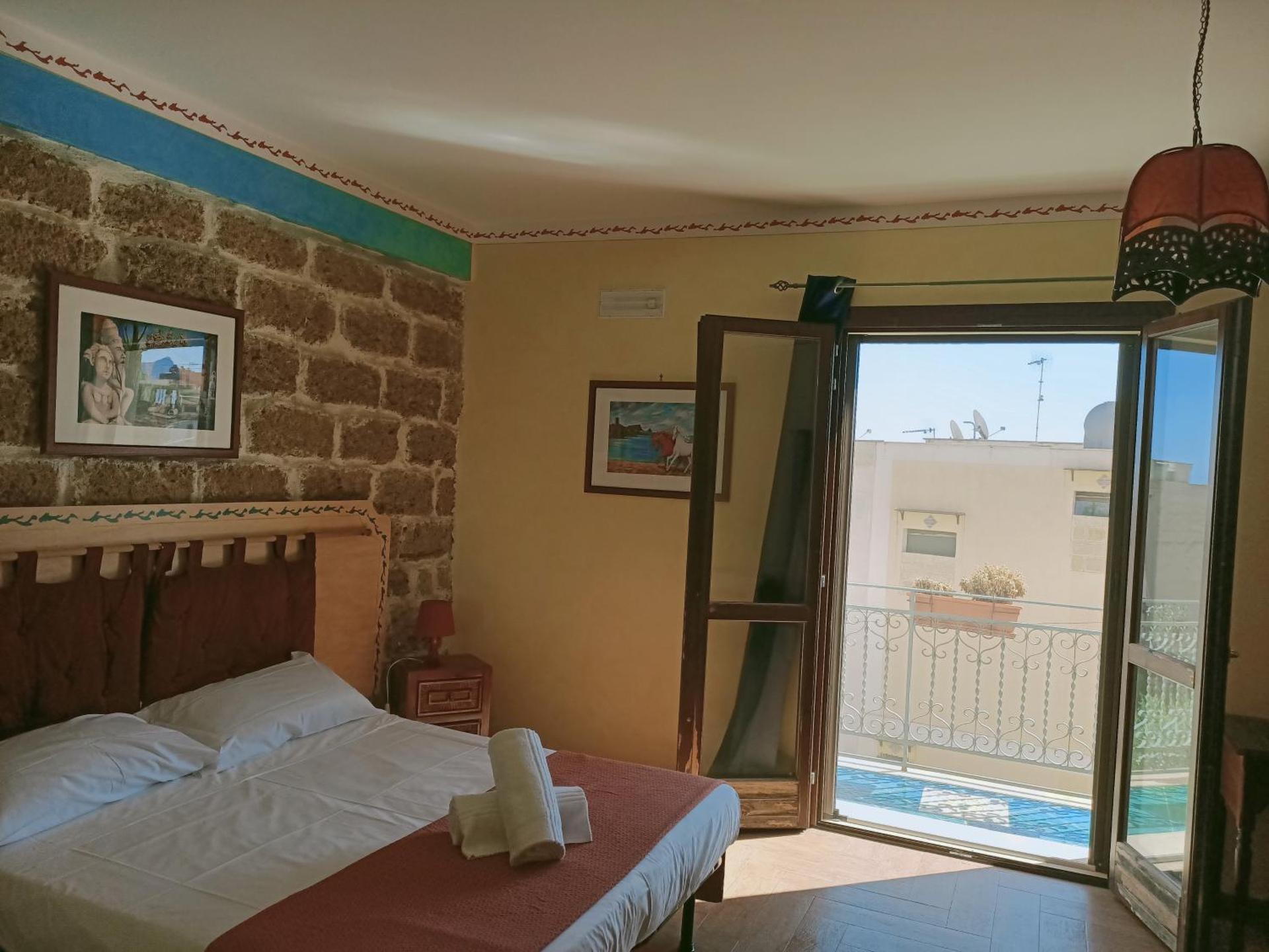 Triple Room with Private Bathroom