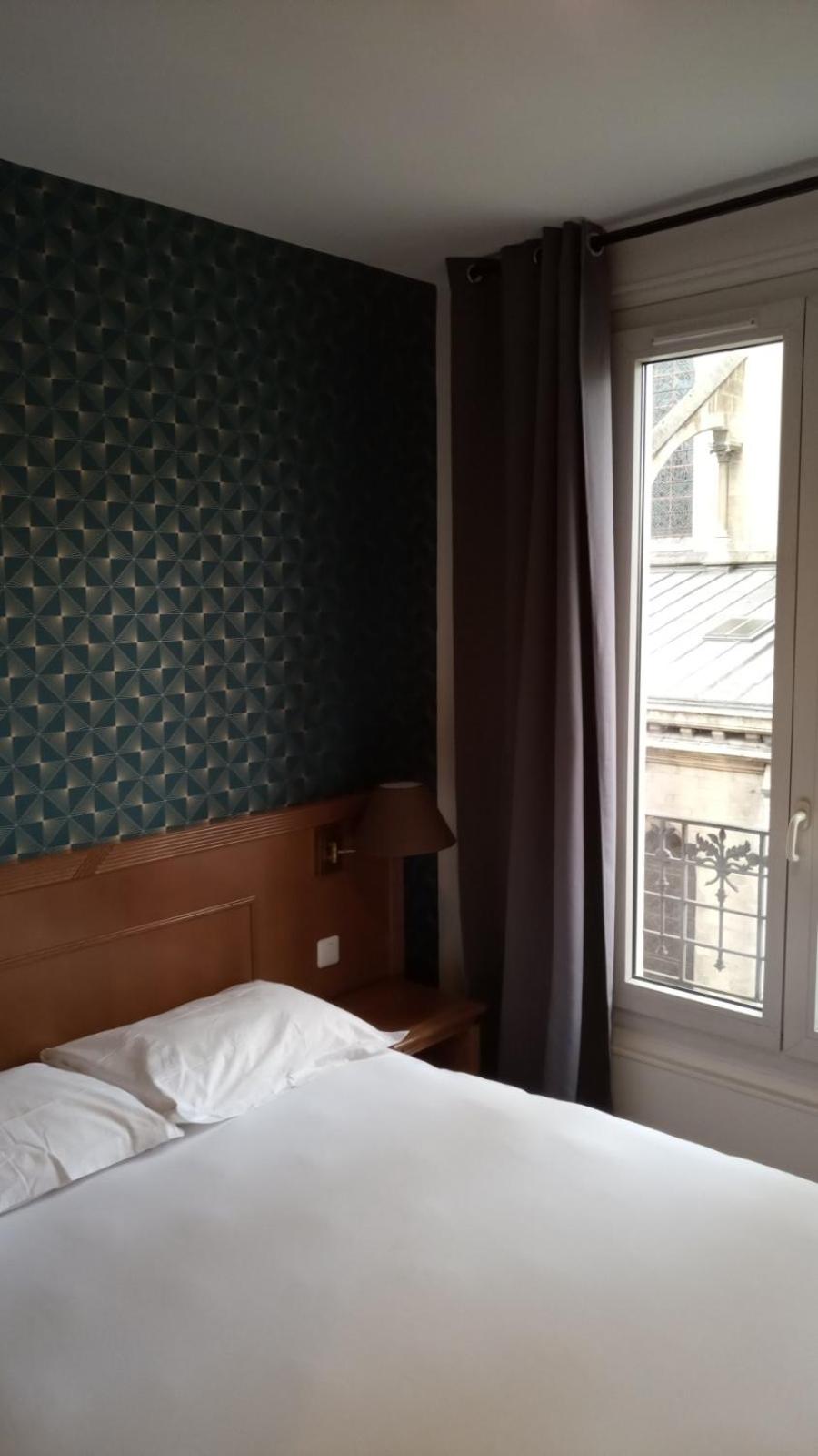 Hôtel De La Perdrix Rouge - Photo 19