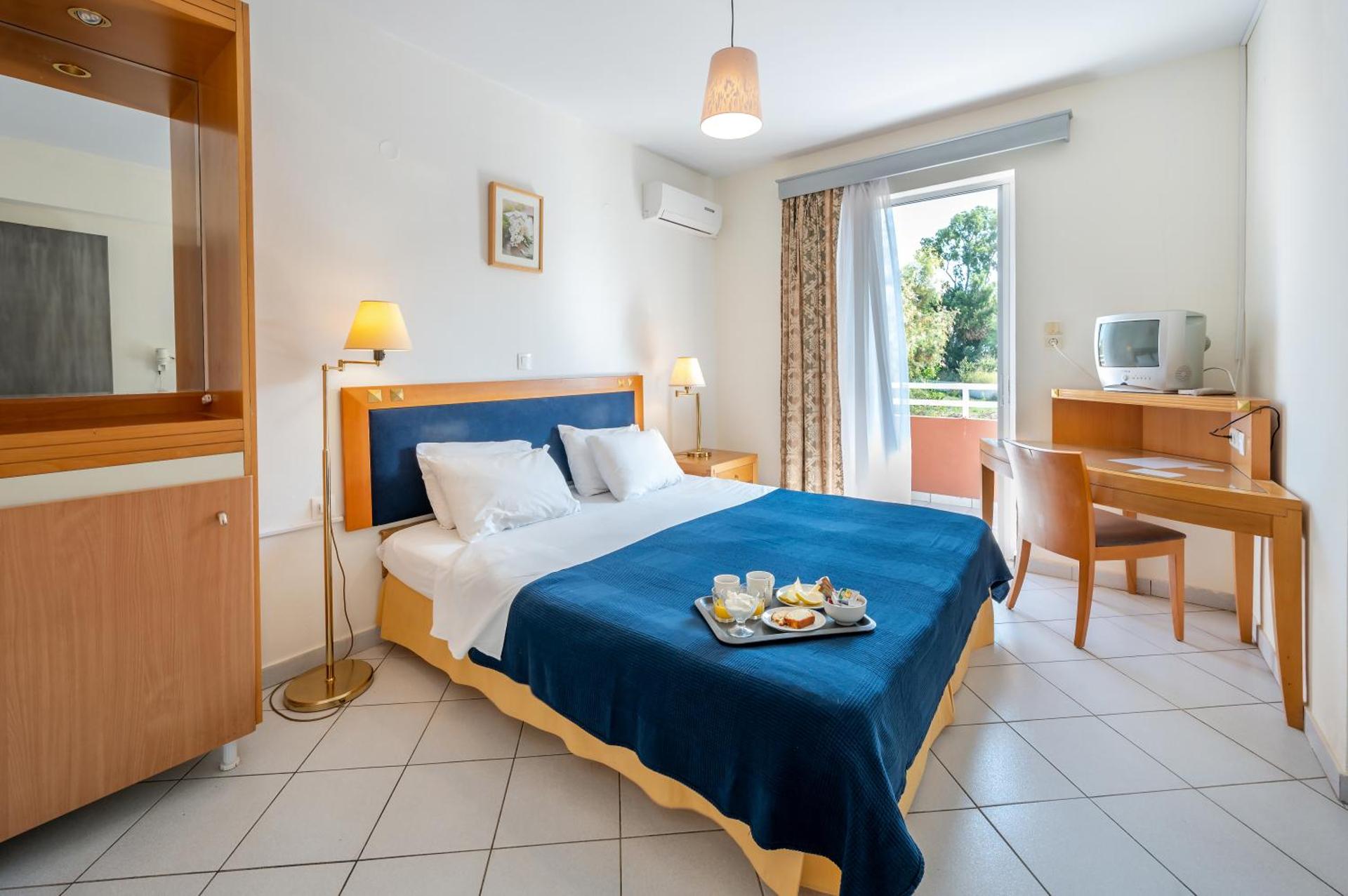 Jonathan Studio Apartments - Photo 41