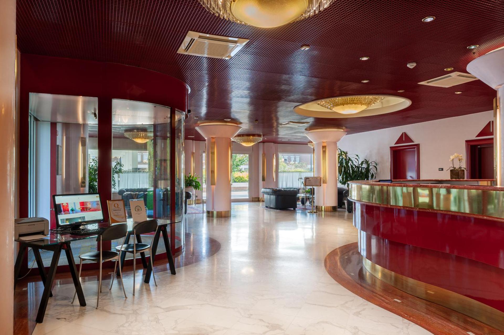 Agora' Palace Hotel - Photo 11