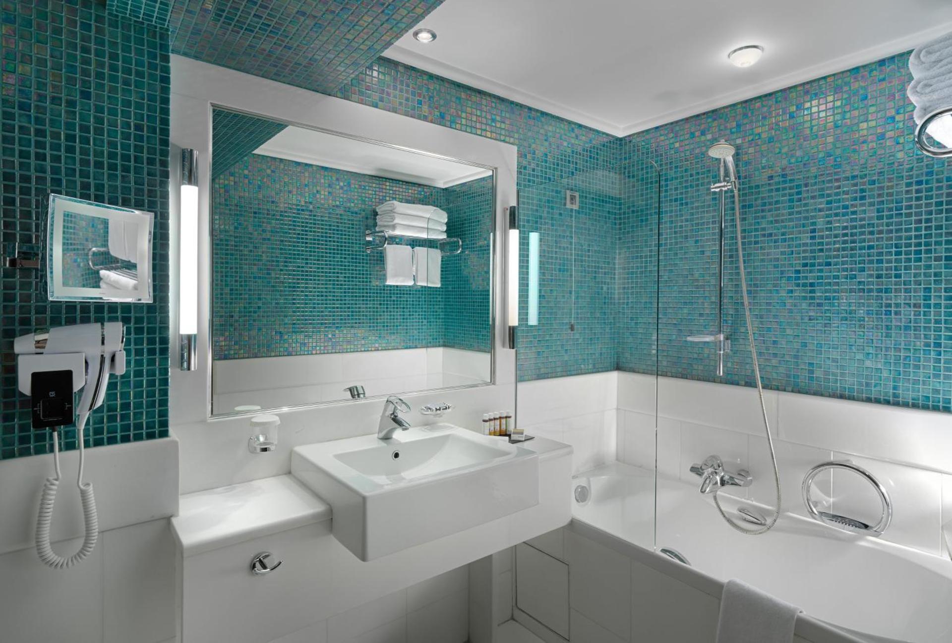 Crowne Plaza Athens City Centre by IHG - Photo 10