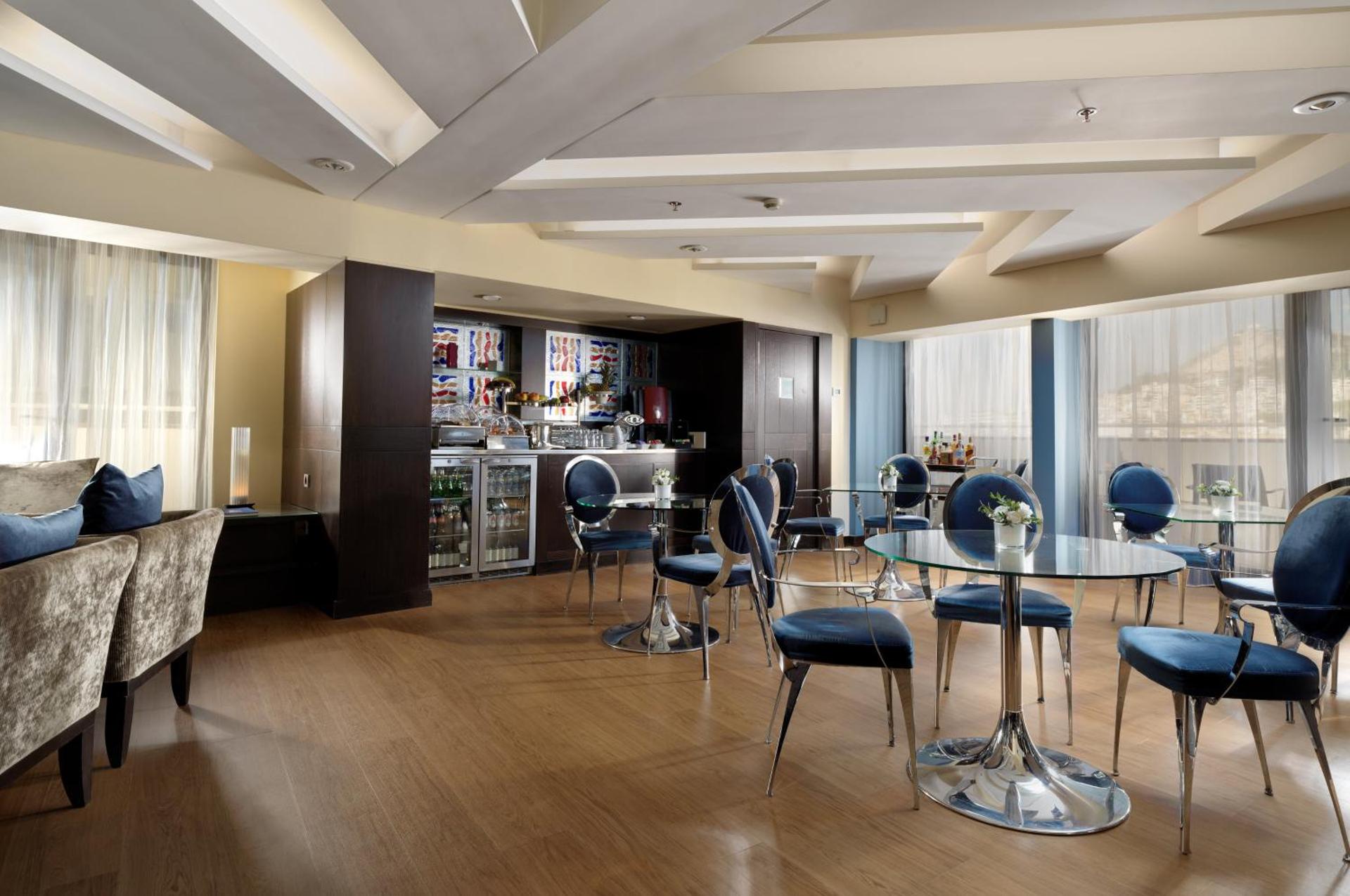 Crowne Plaza Athens City Centre by IHG - Photo 86