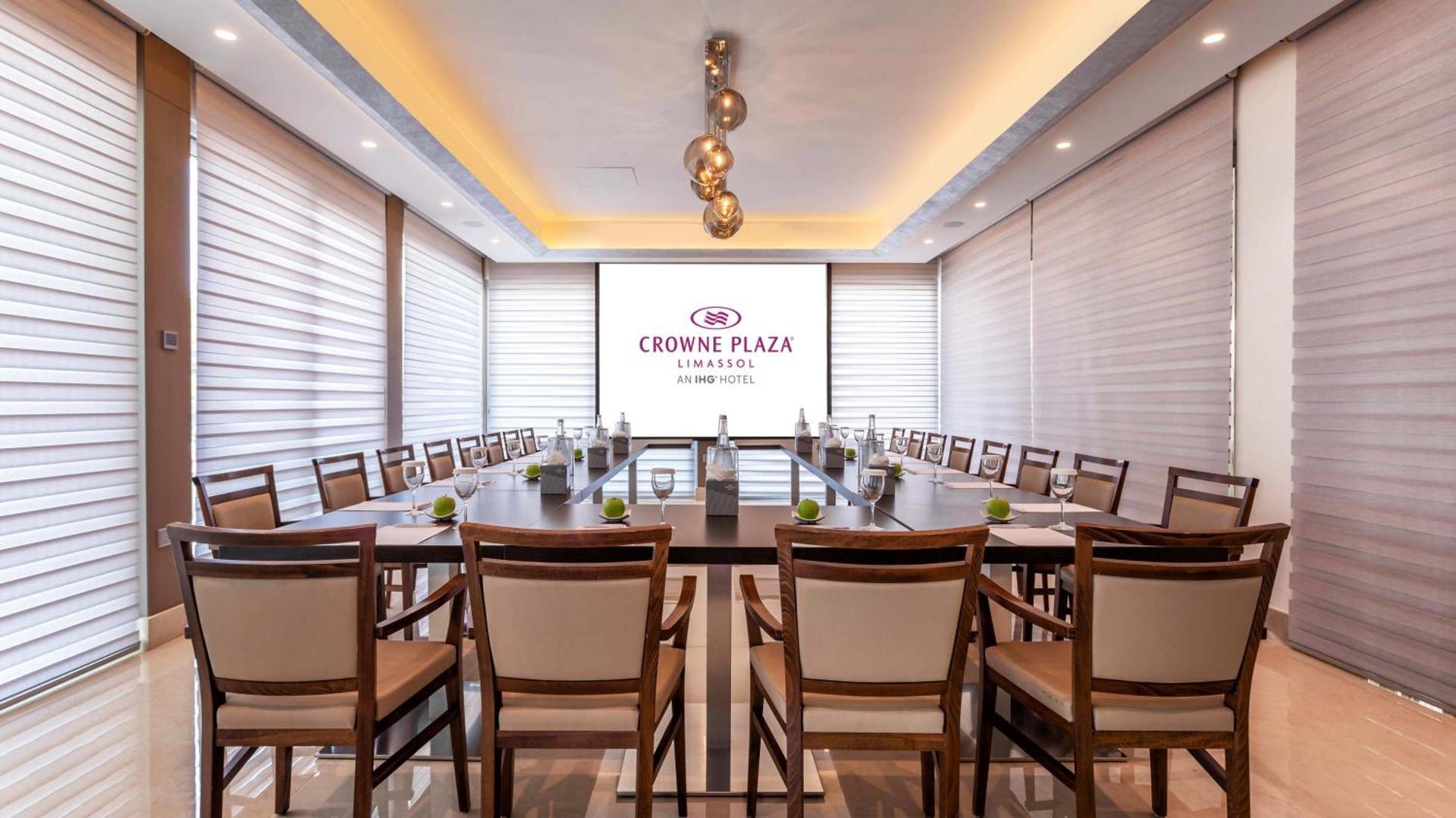 Crowne Plaza Limassol by IHG - Photo 85