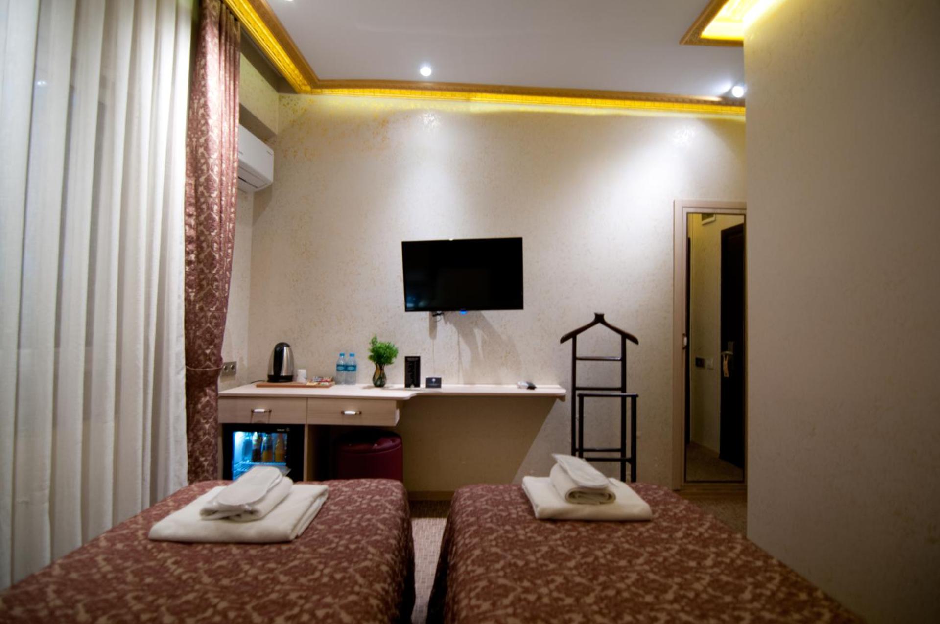 Grand Ambiance Hotel - Photo 61