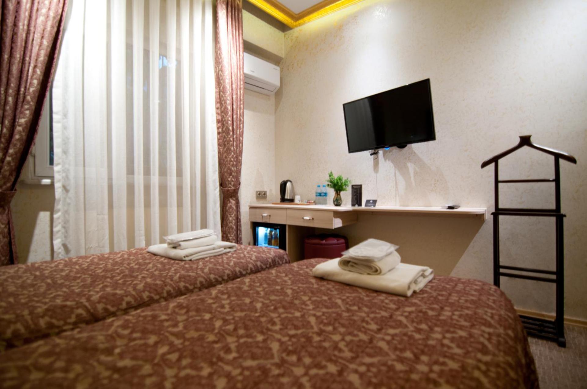 Grand Ambiance Hotel - Photo 60