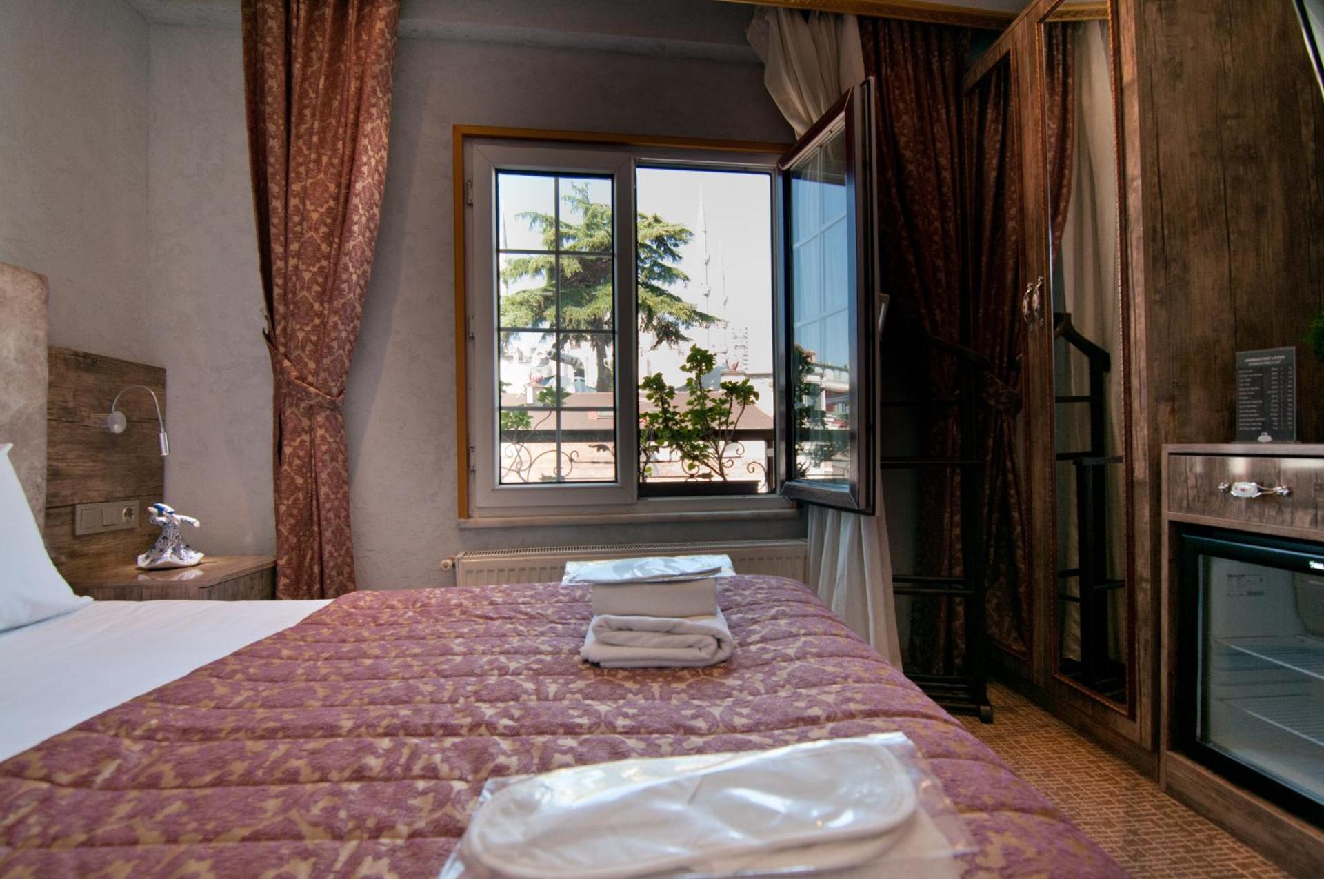 Grand Ambiance Hotel - Photo 56
