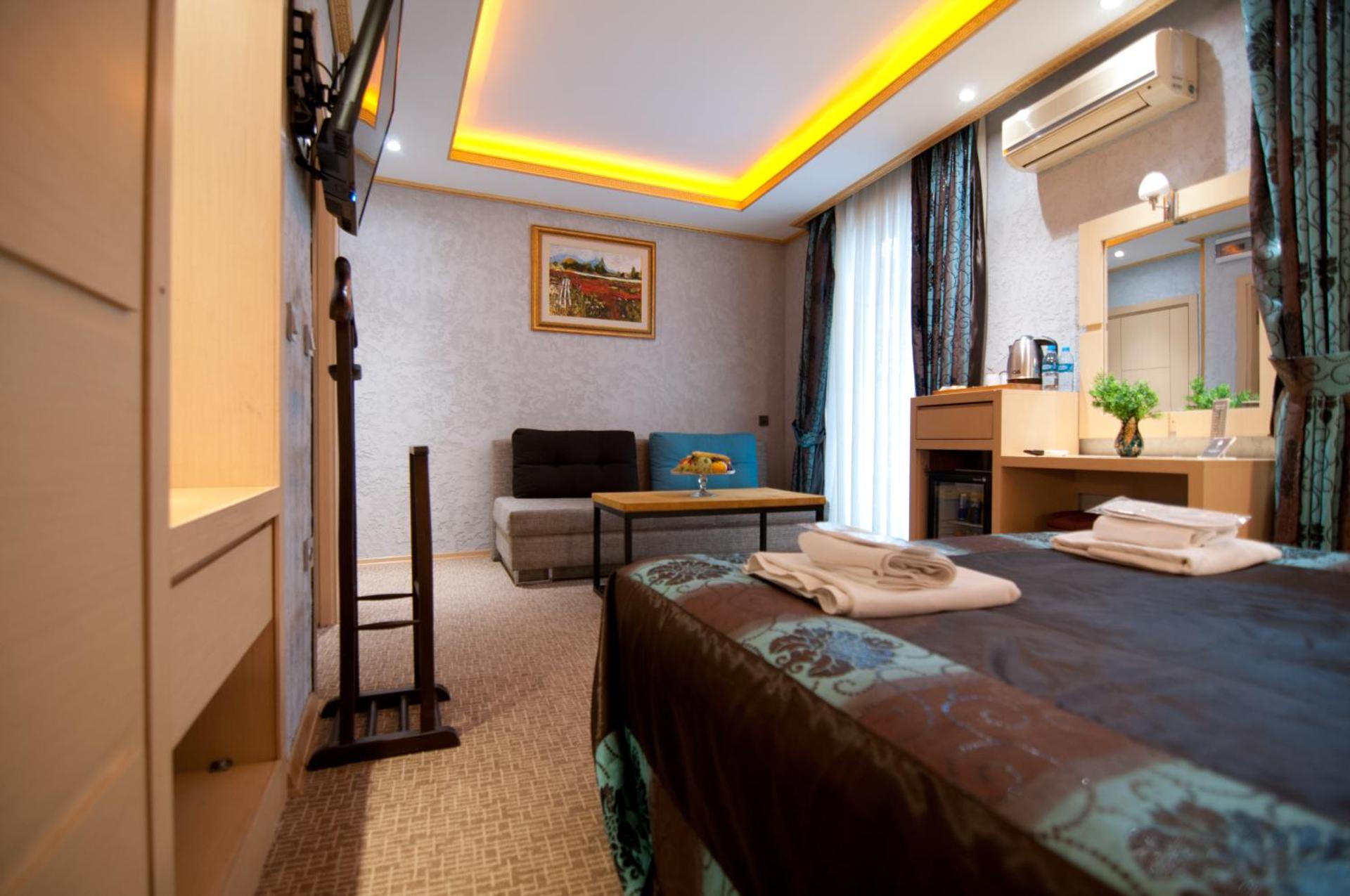 Grand Ambiance Hotel - Photo 46