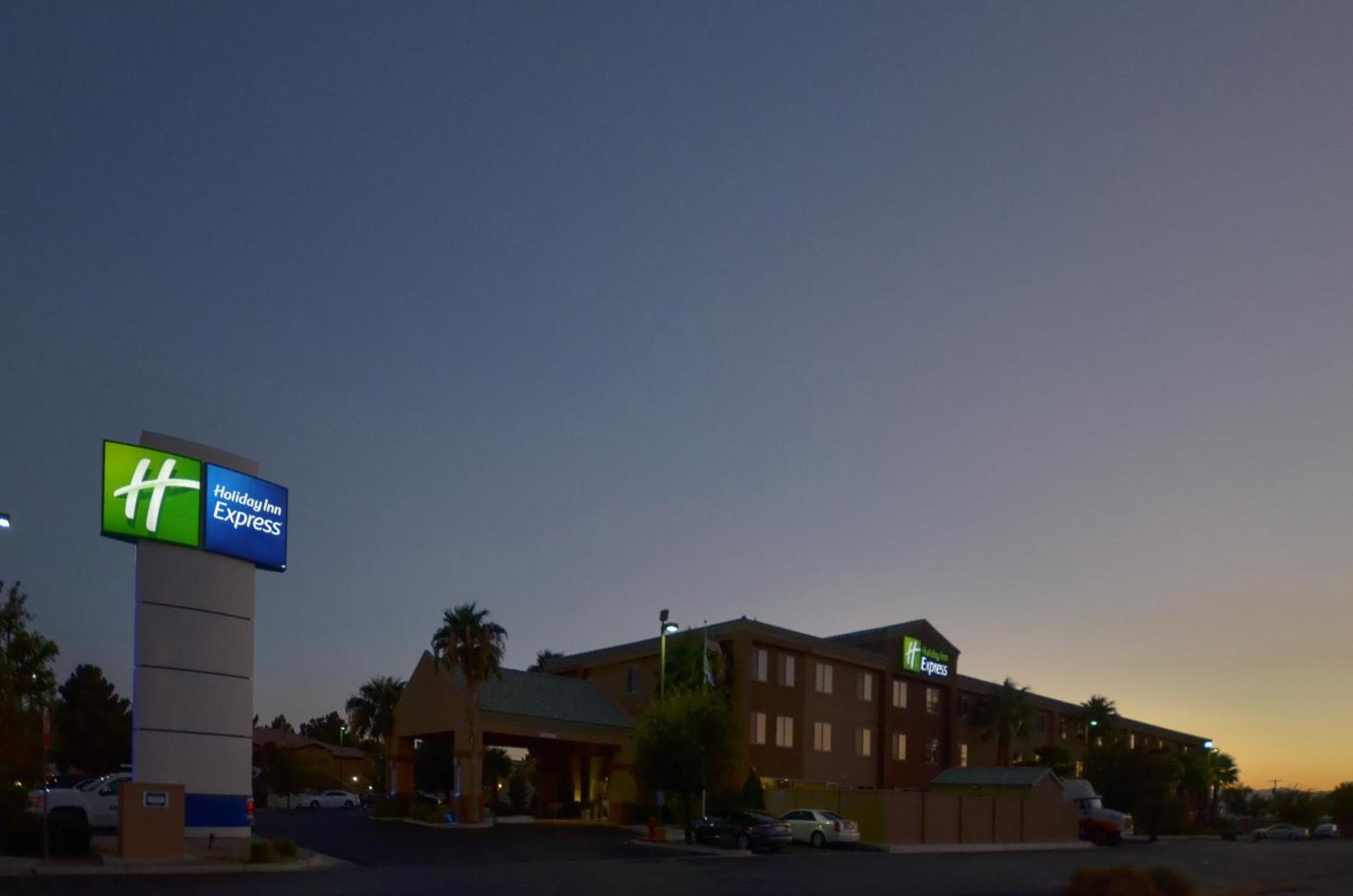 Holiday Inn Express Las Vegas-Nellis by IHG - Photo 2