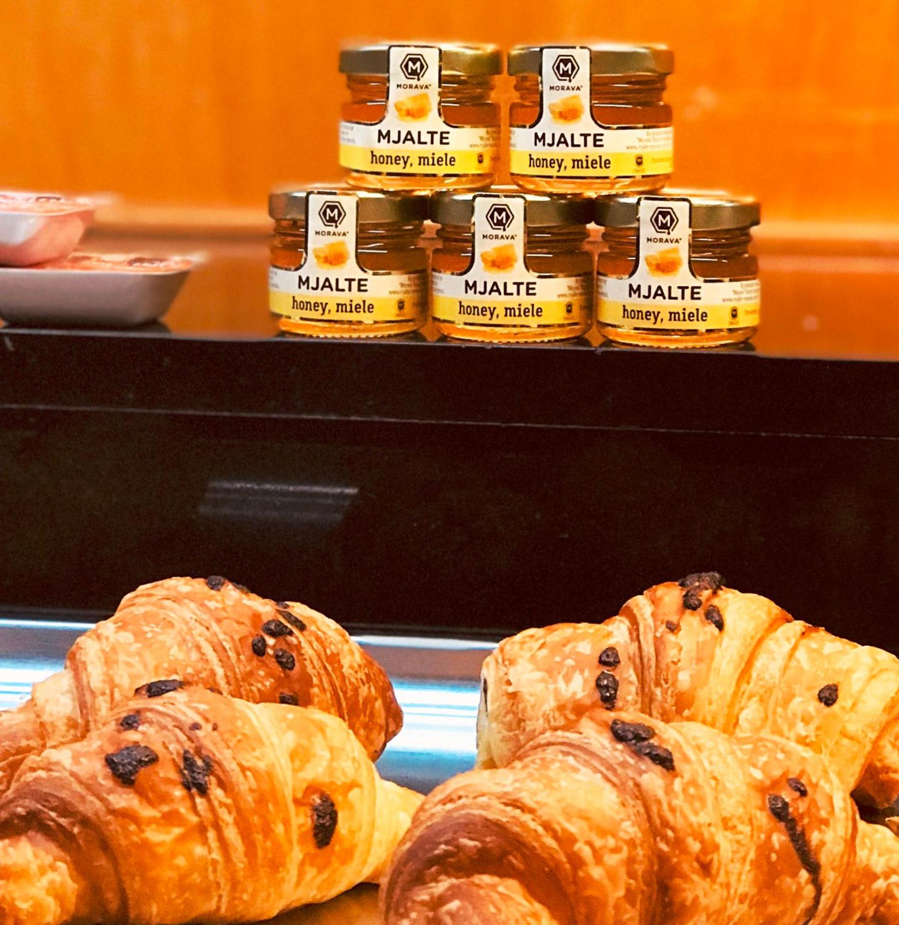 Mak Albania Hotel - Photo 18