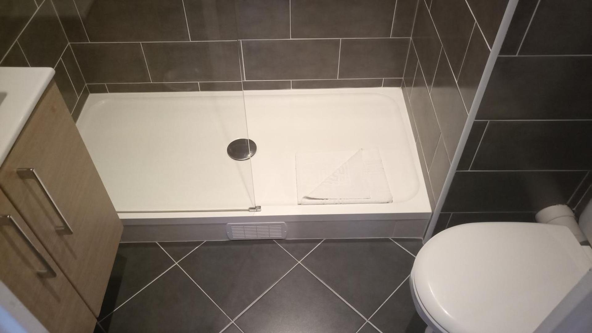 Hôtel De La Perdrix Rouge - Photo 25