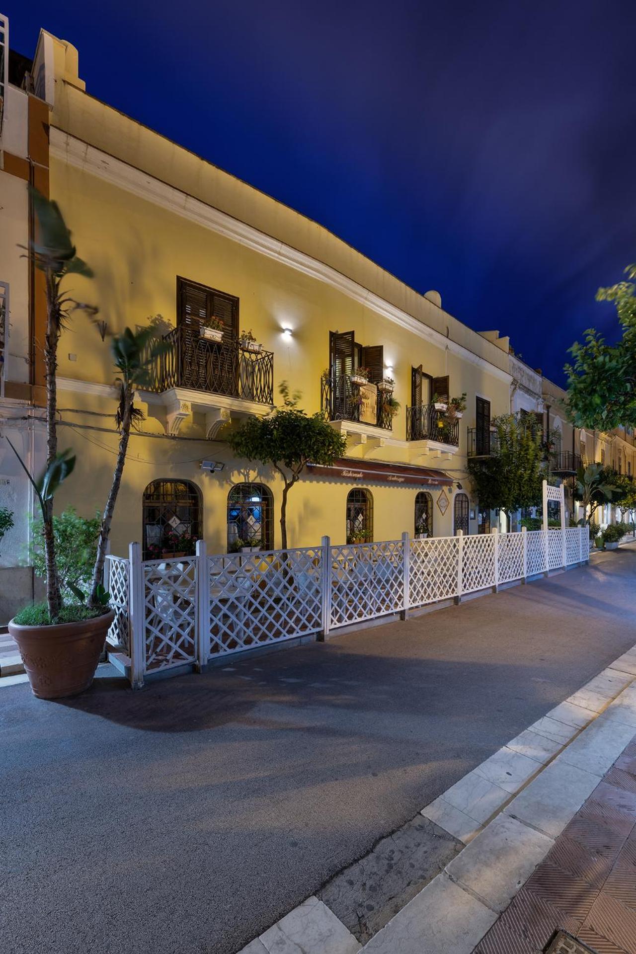 Casa Manzella - Photo 14