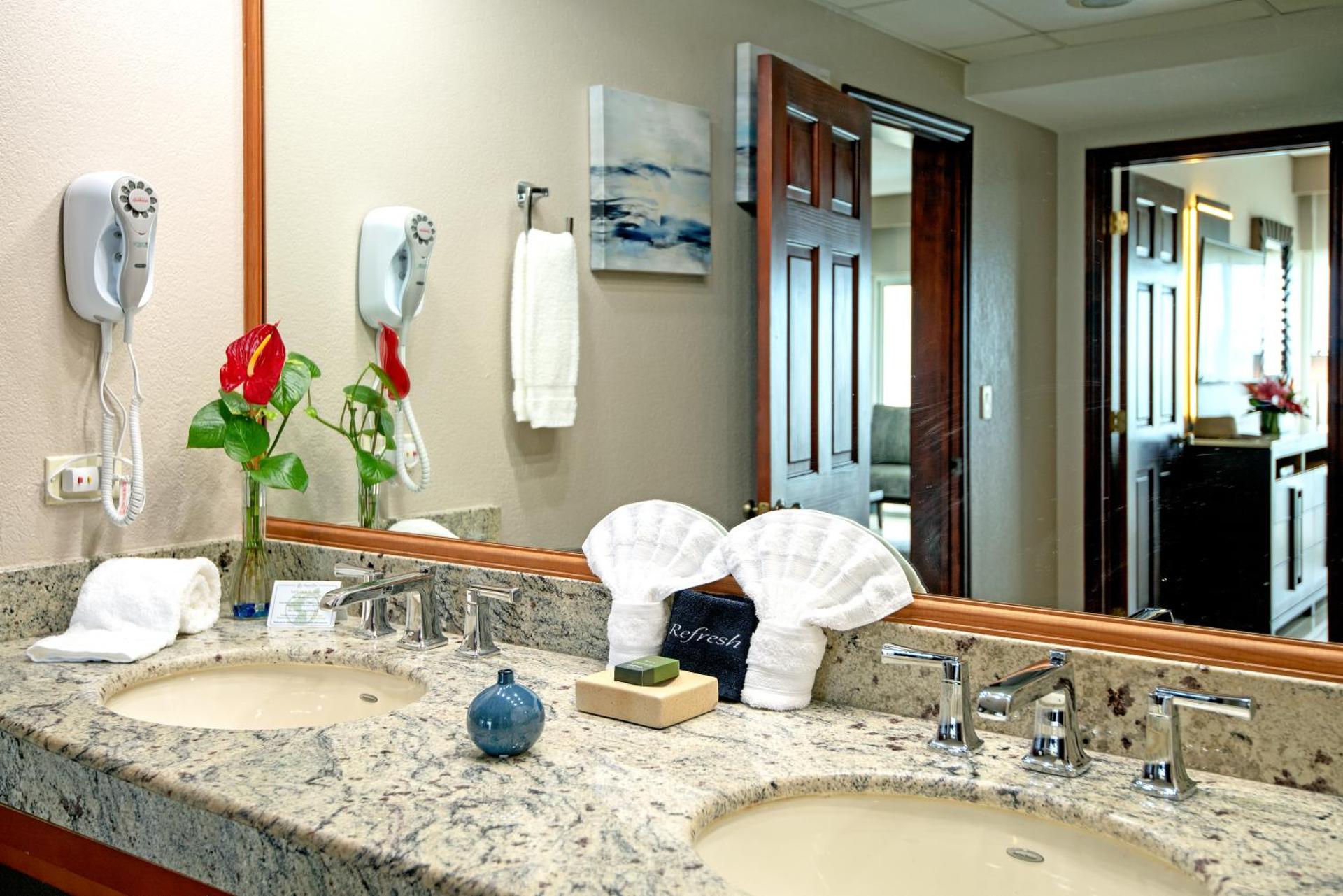 The Villas at Simpson Bay Resort - Photo 41