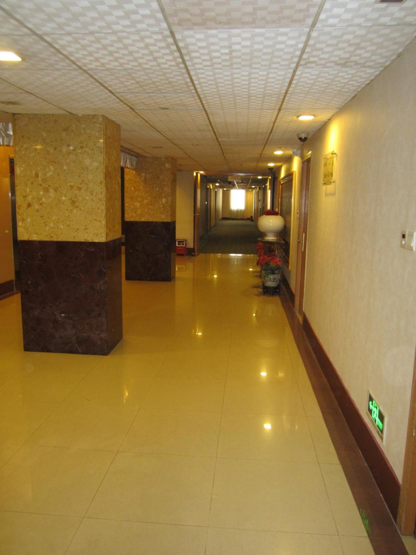 Nanfang Dasha Hotel - Photo 38