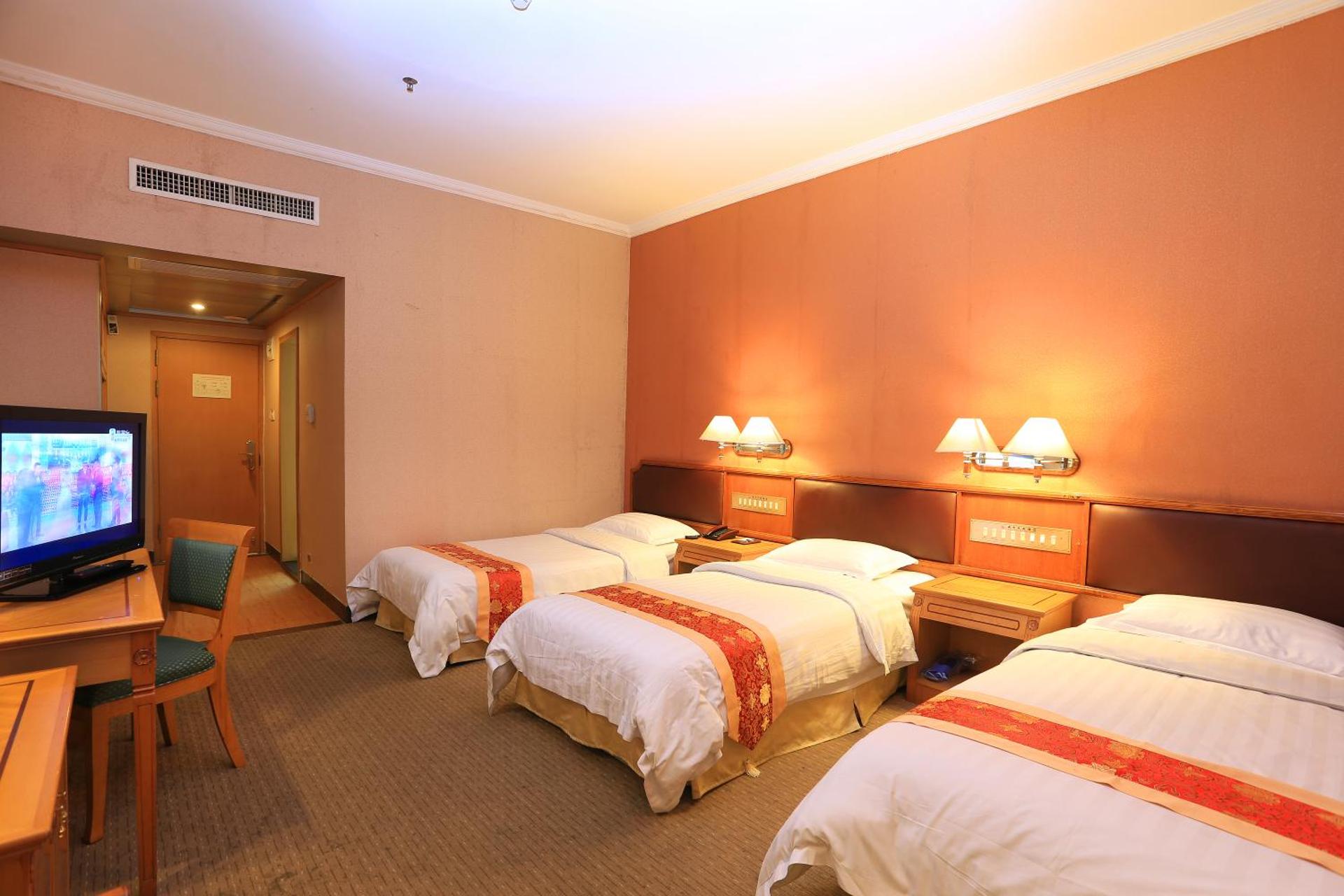 Nanfang Dasha Hotel - Photo 17